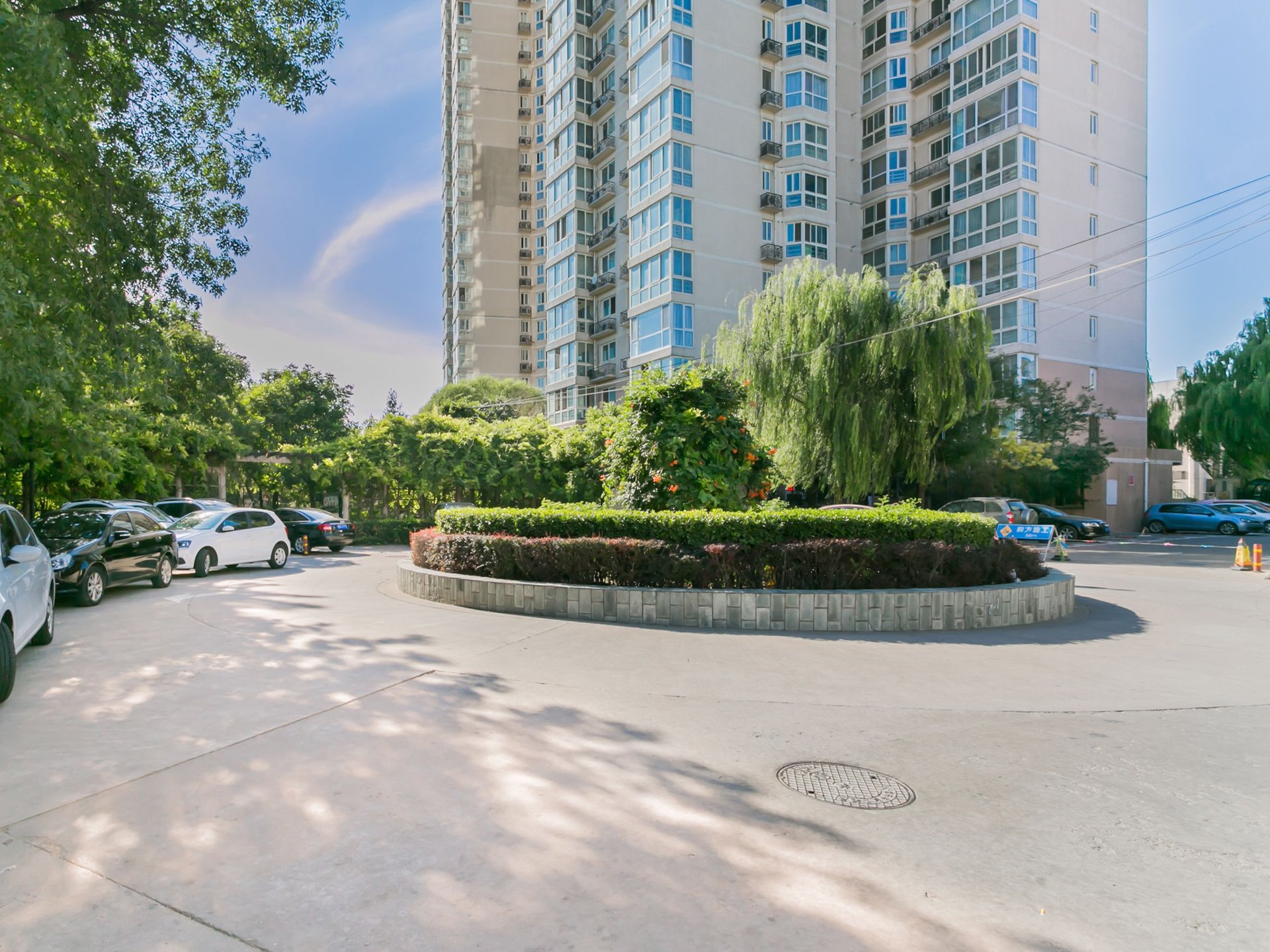 龙泽苑西区 environment