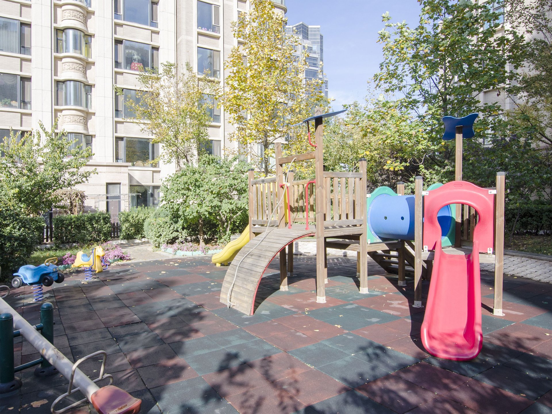 茂华璟公院 environment