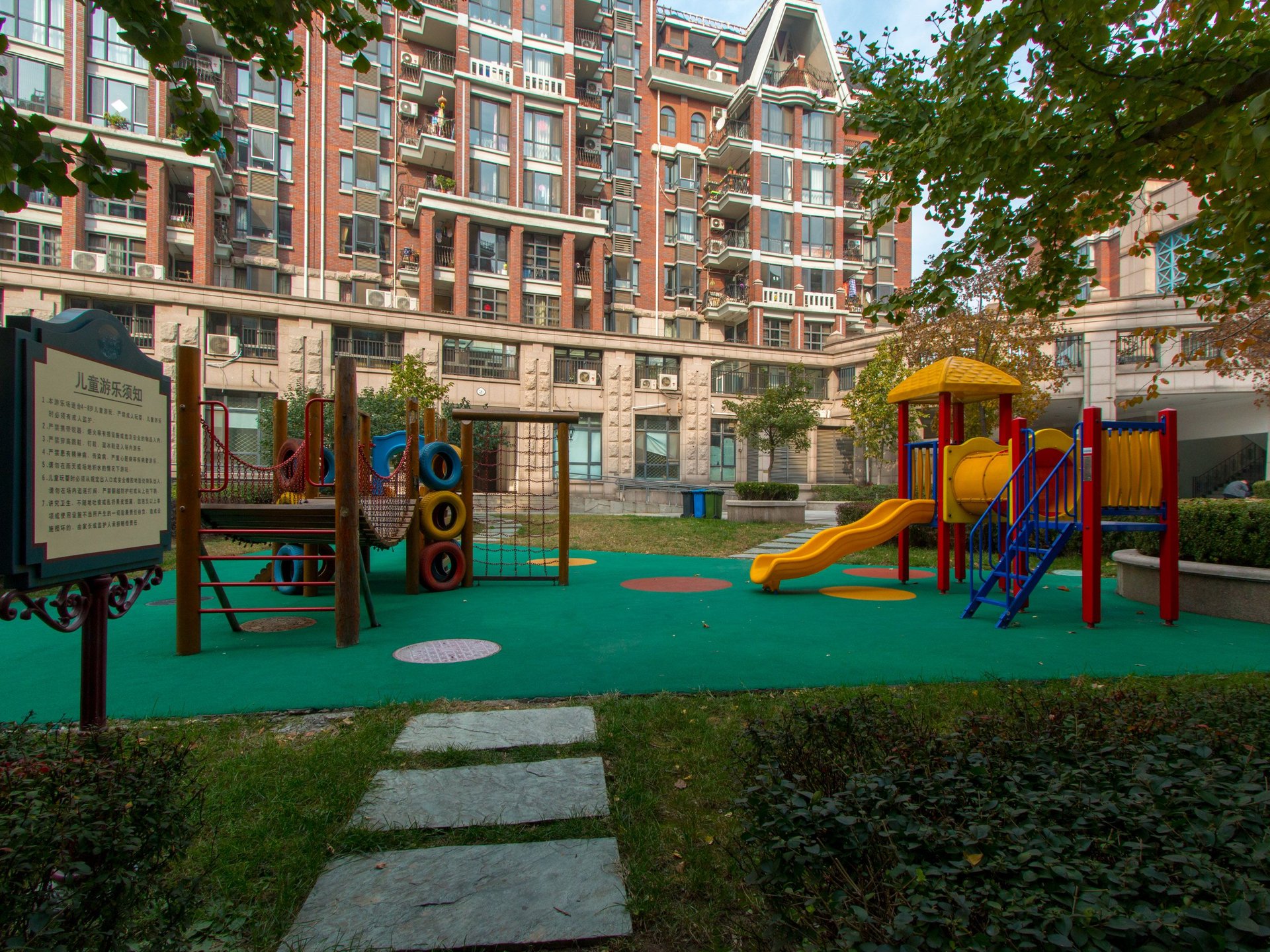 玫瑰御园 environment