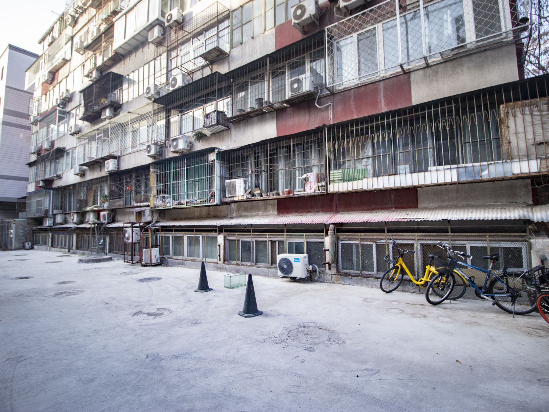 美术馆后街 environment