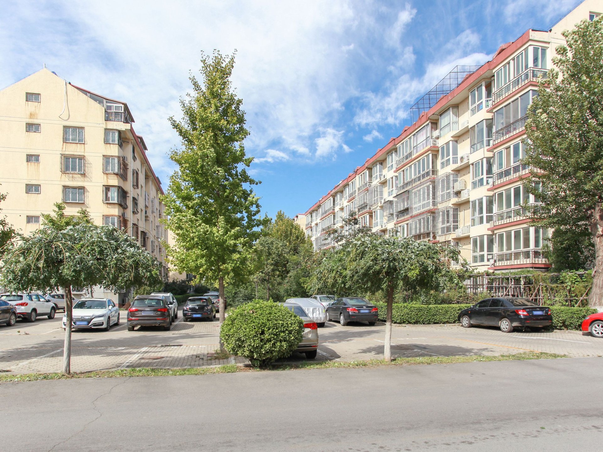 名佳花园一区 environment