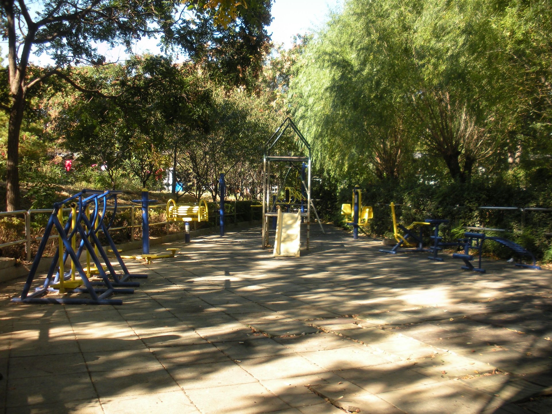 南湖东园一区 environment