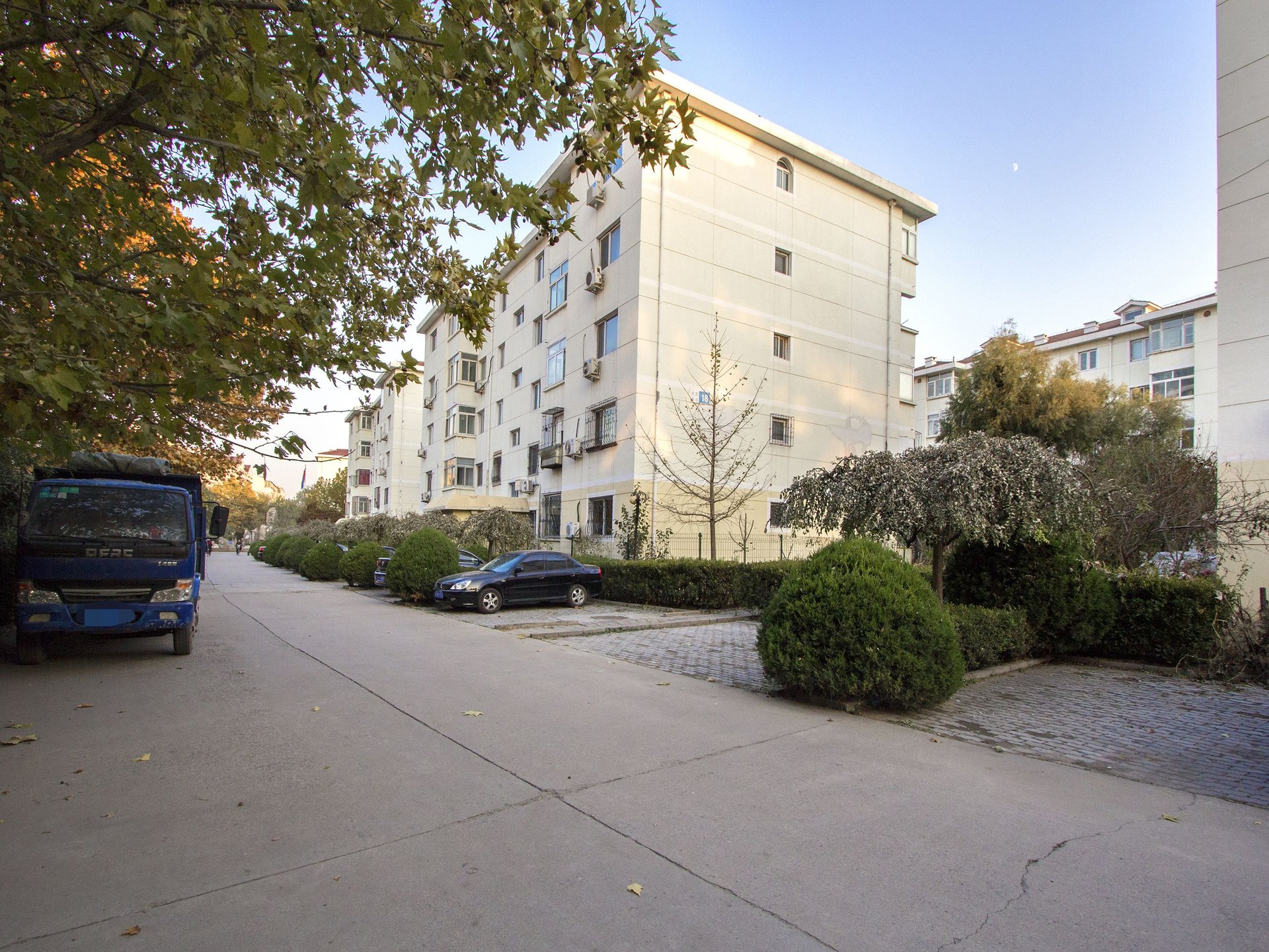 蓬莱公寓东区 environment