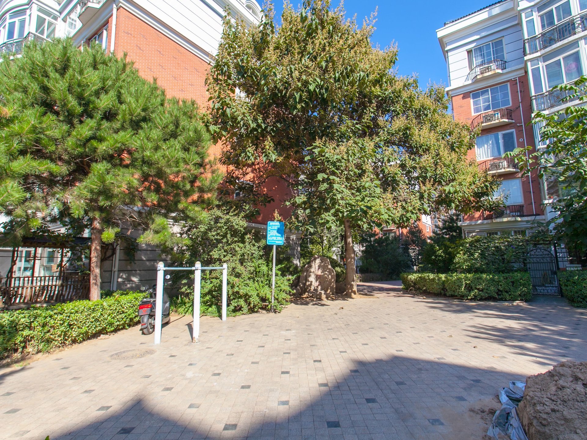 青岛嘉园 environment