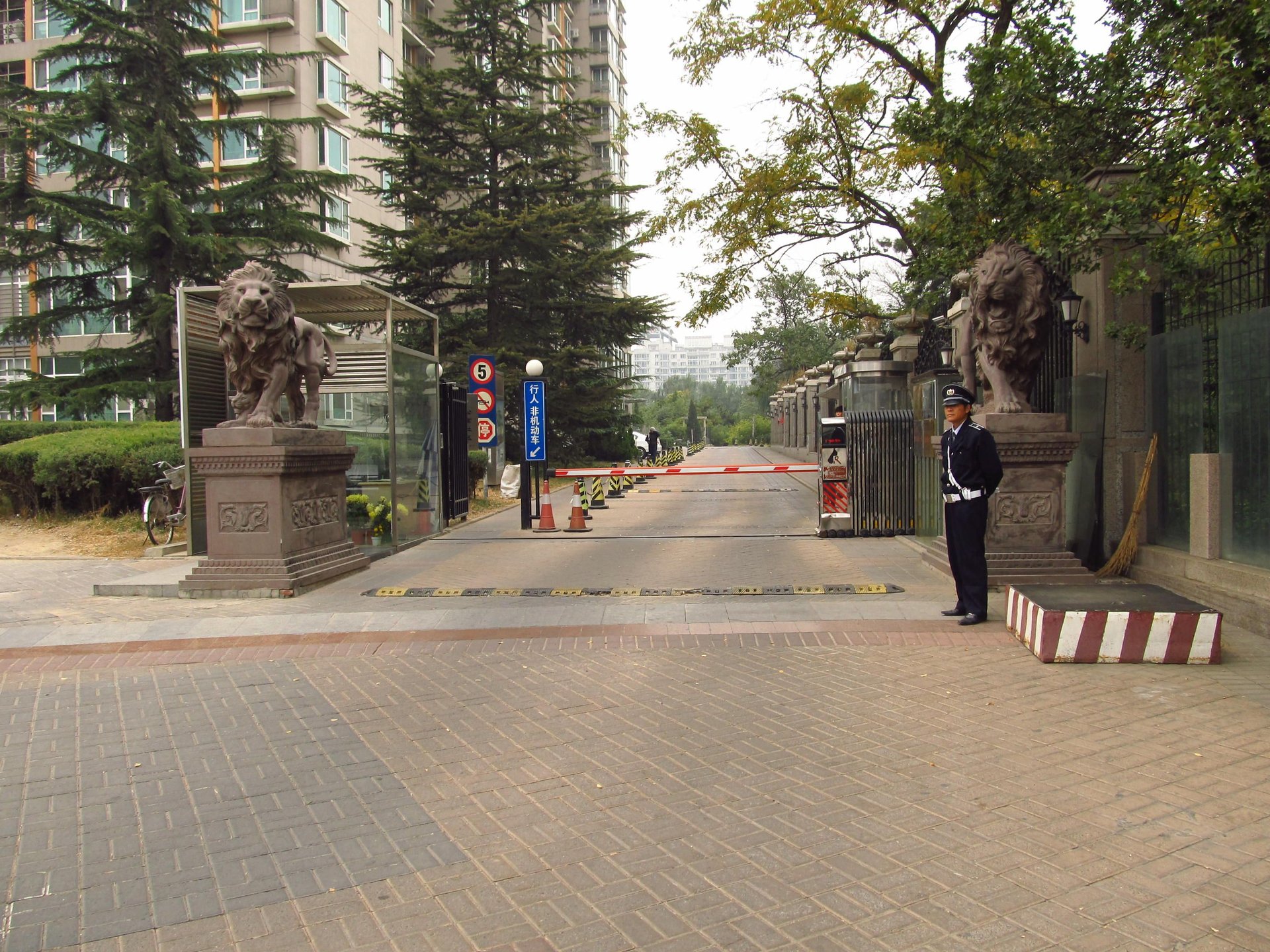 人济山庄 environment