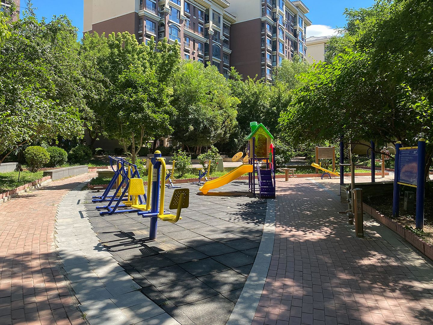 润泽悦溪 environment