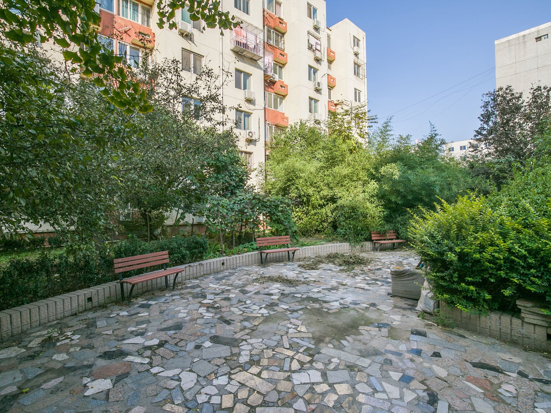 芍药居2号院 environment