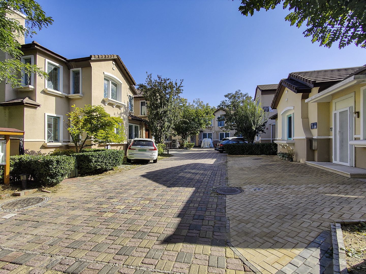 浉城百丽 environment