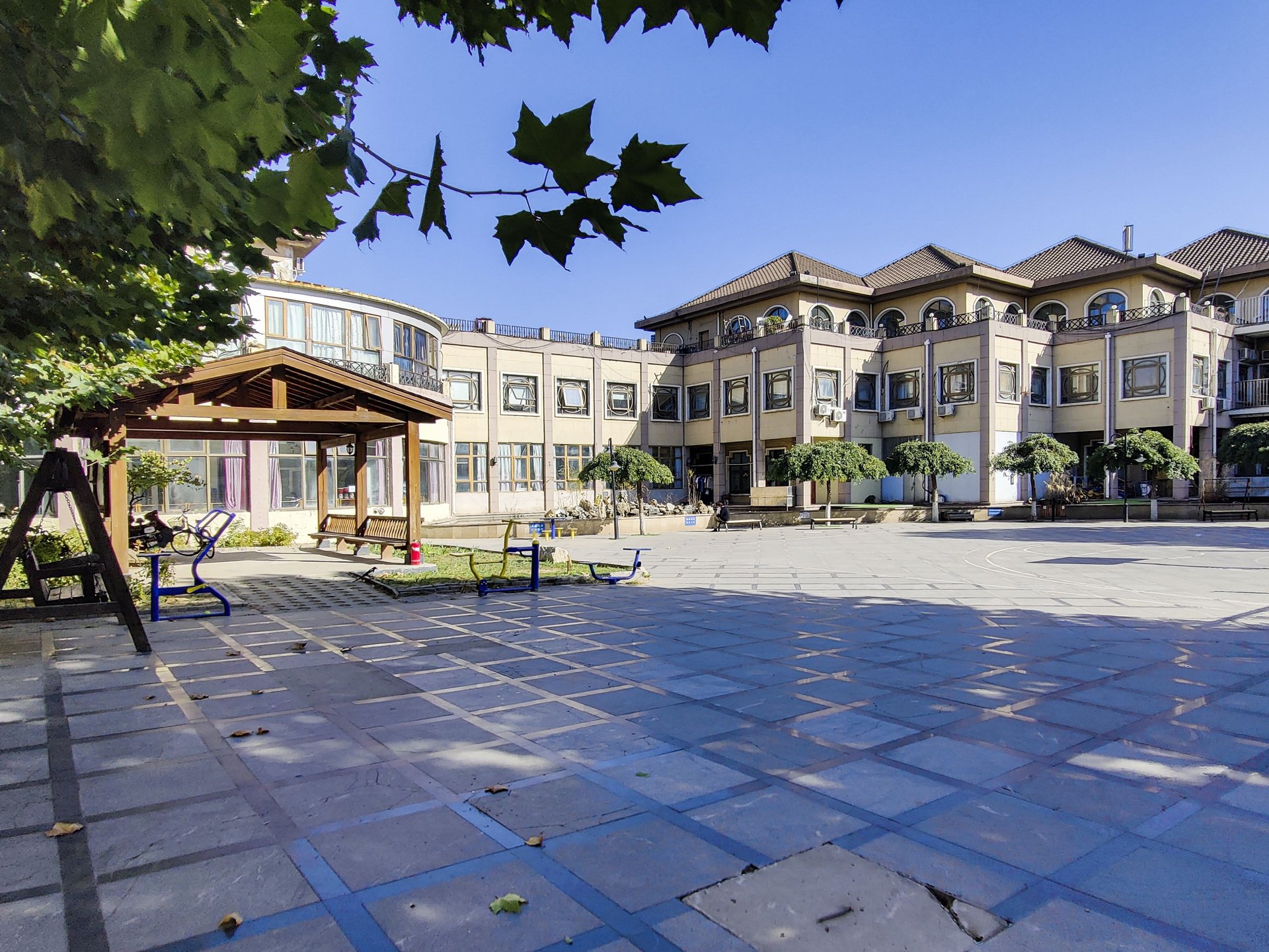 浉城百丽 environment