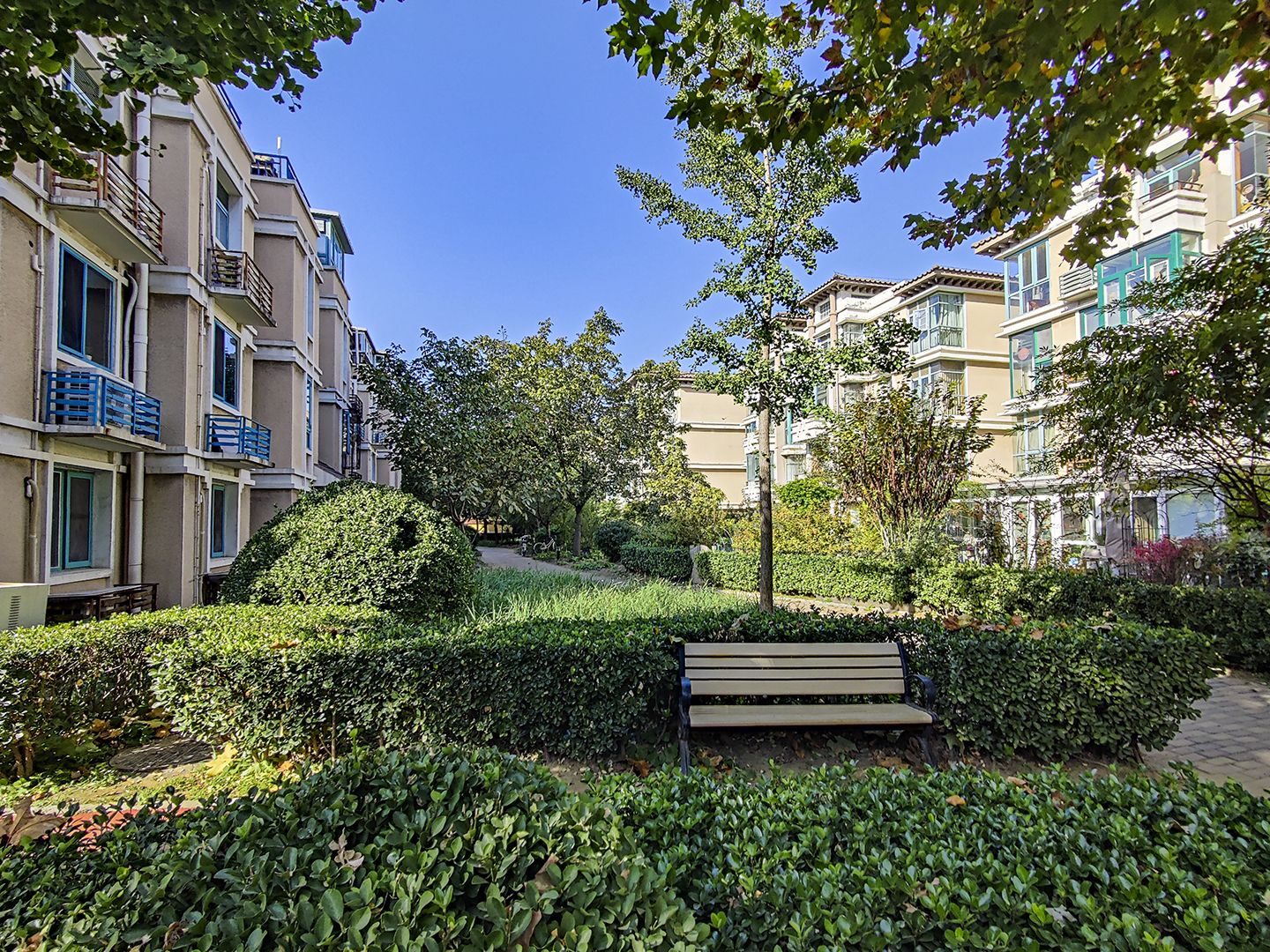 浉城百丽 environment