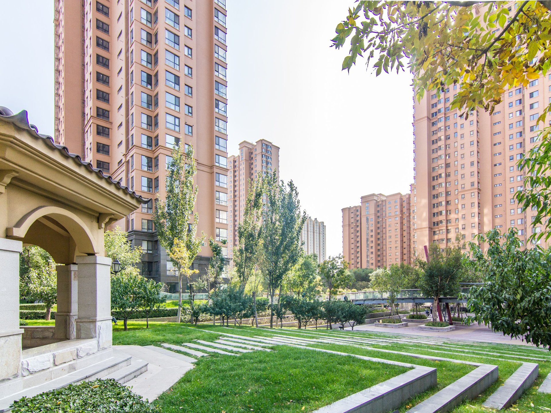 世华泊郡 environment