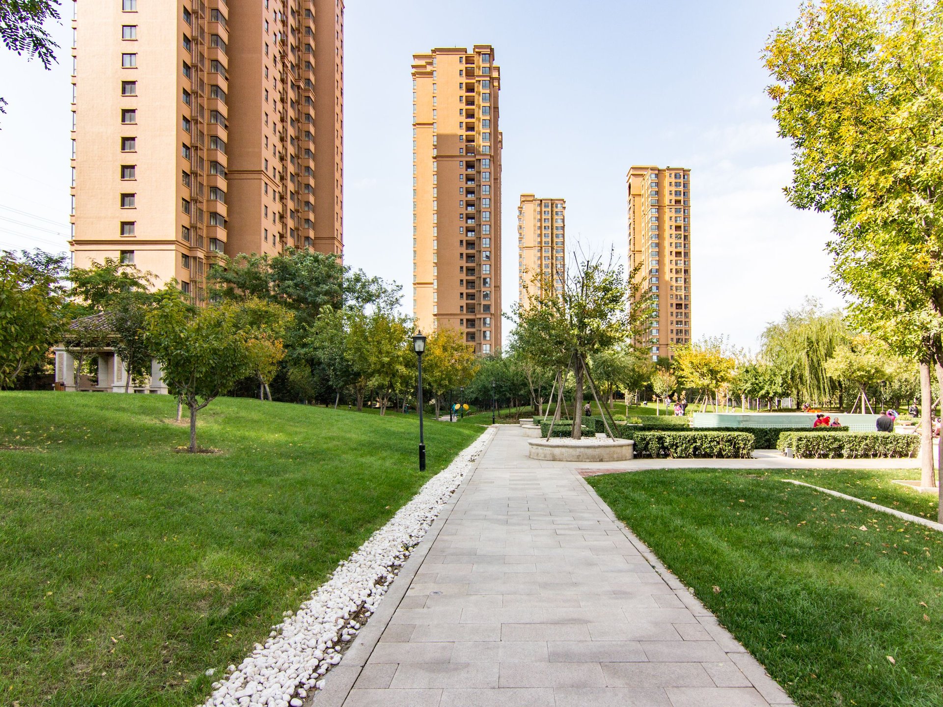 世华泊郡 environment