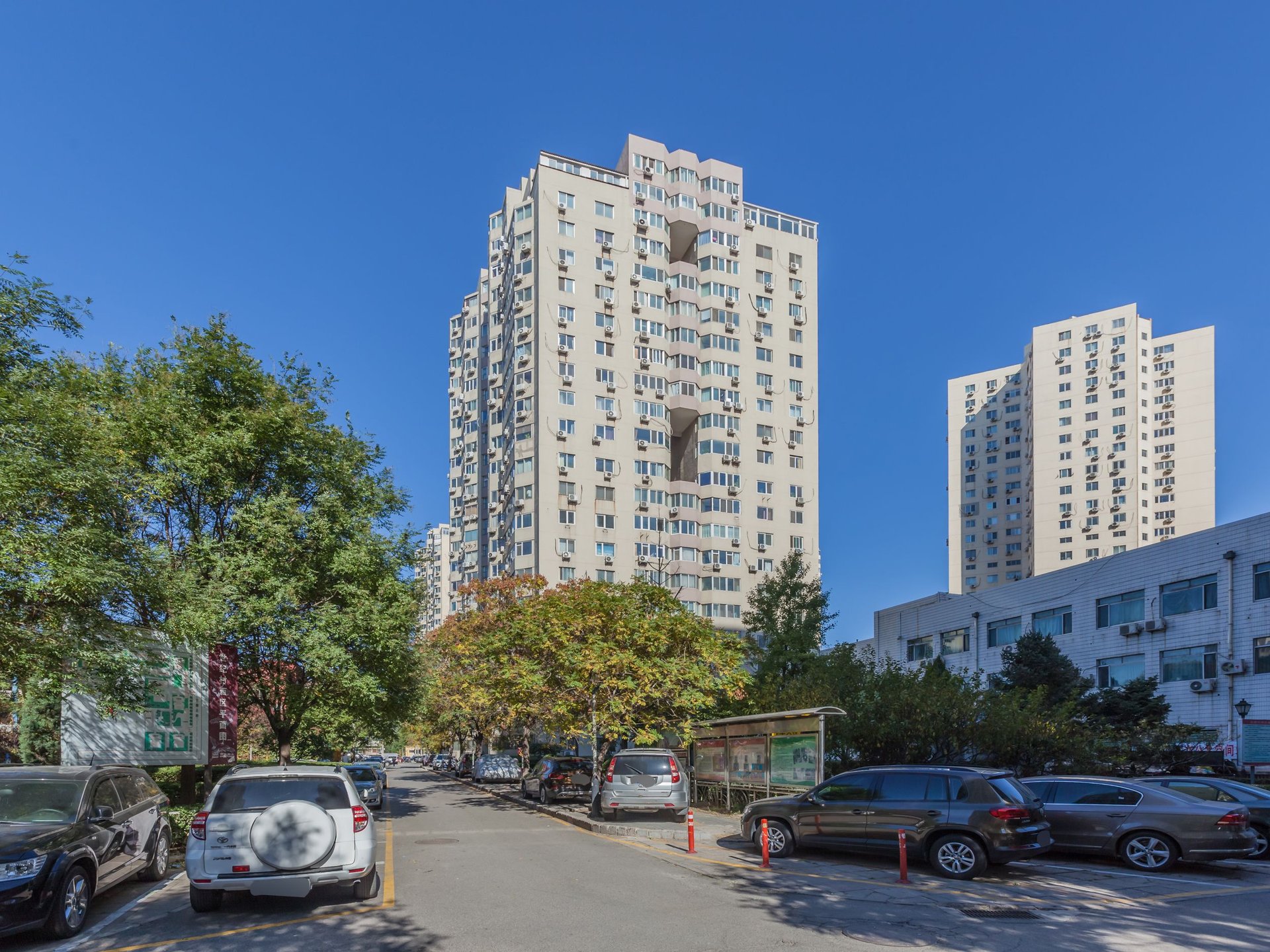 世纪村西区 environment