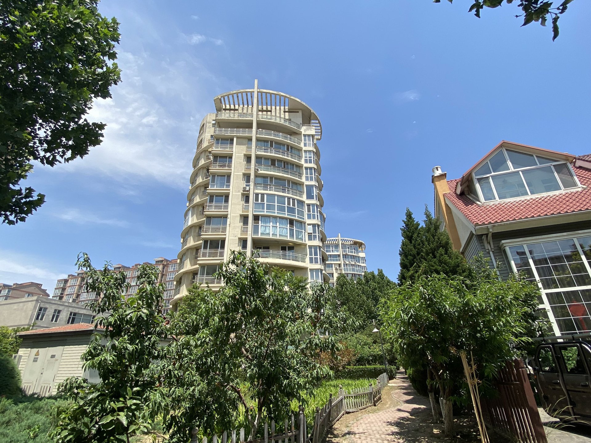 世爵源墅 environment