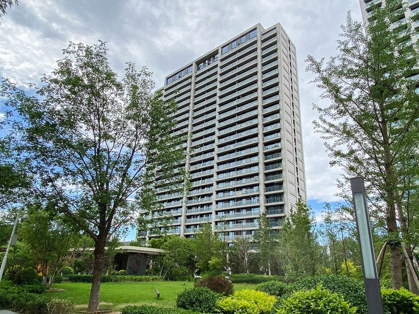 首创天阅西山 environment