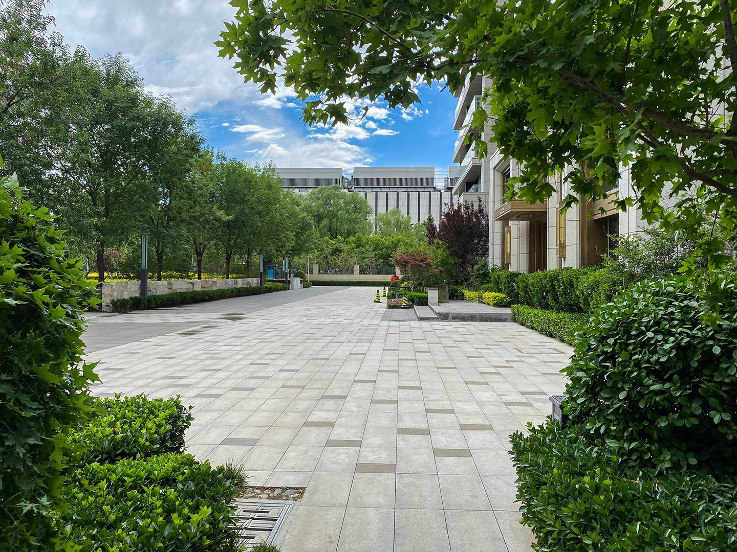 首创天阅西山 environment