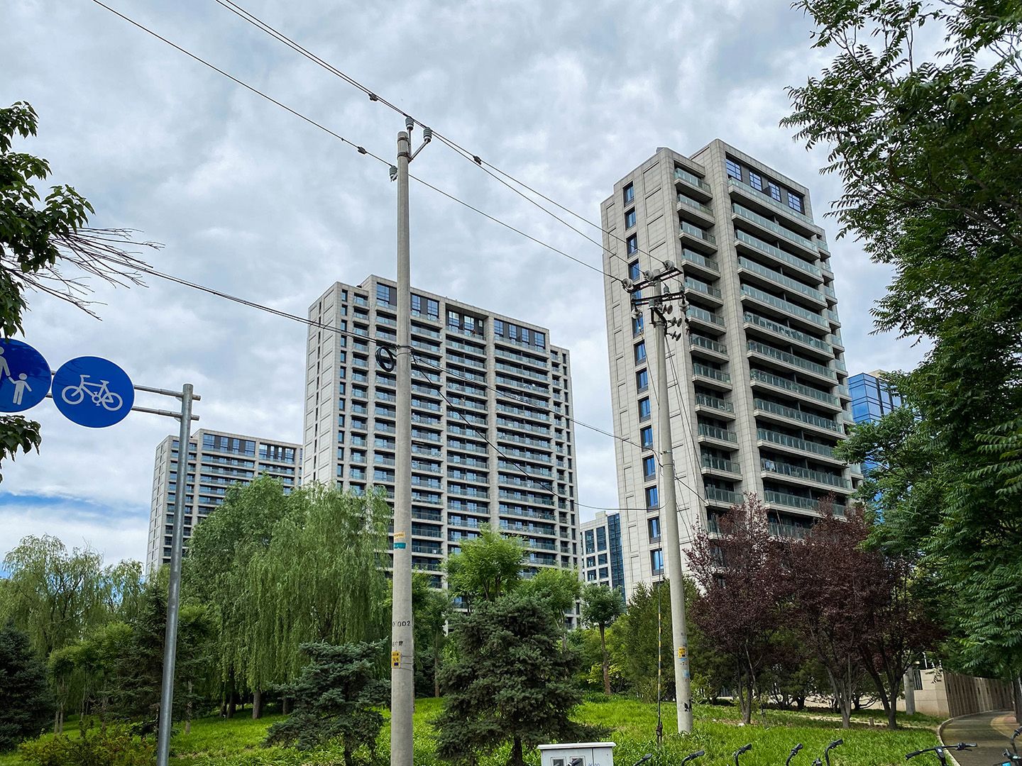 首创天阅西山 environment