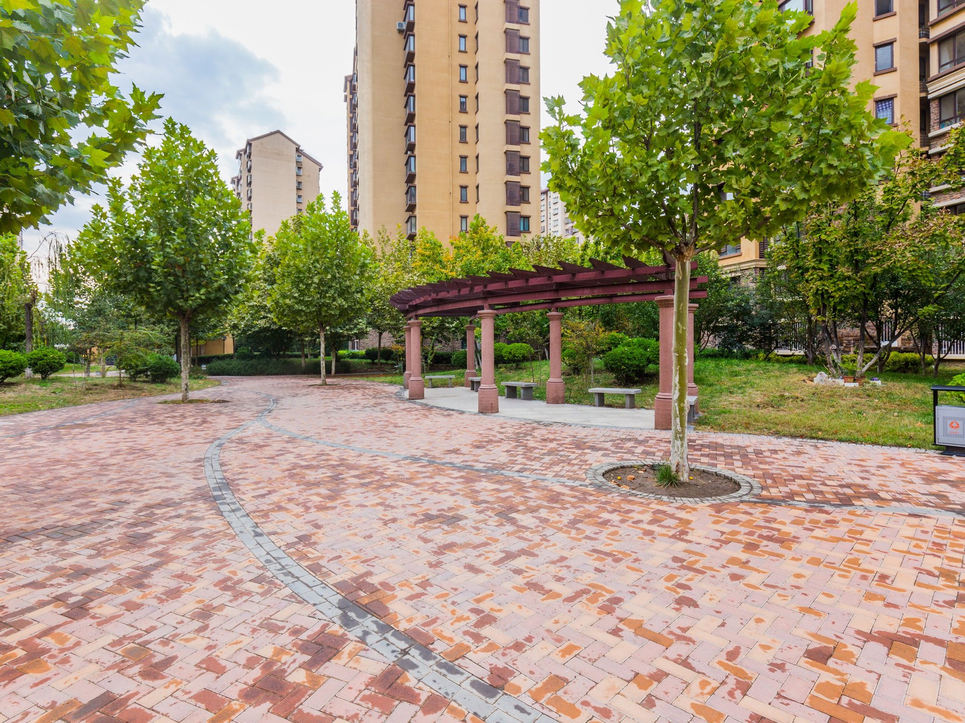 首开国风美仑 environment