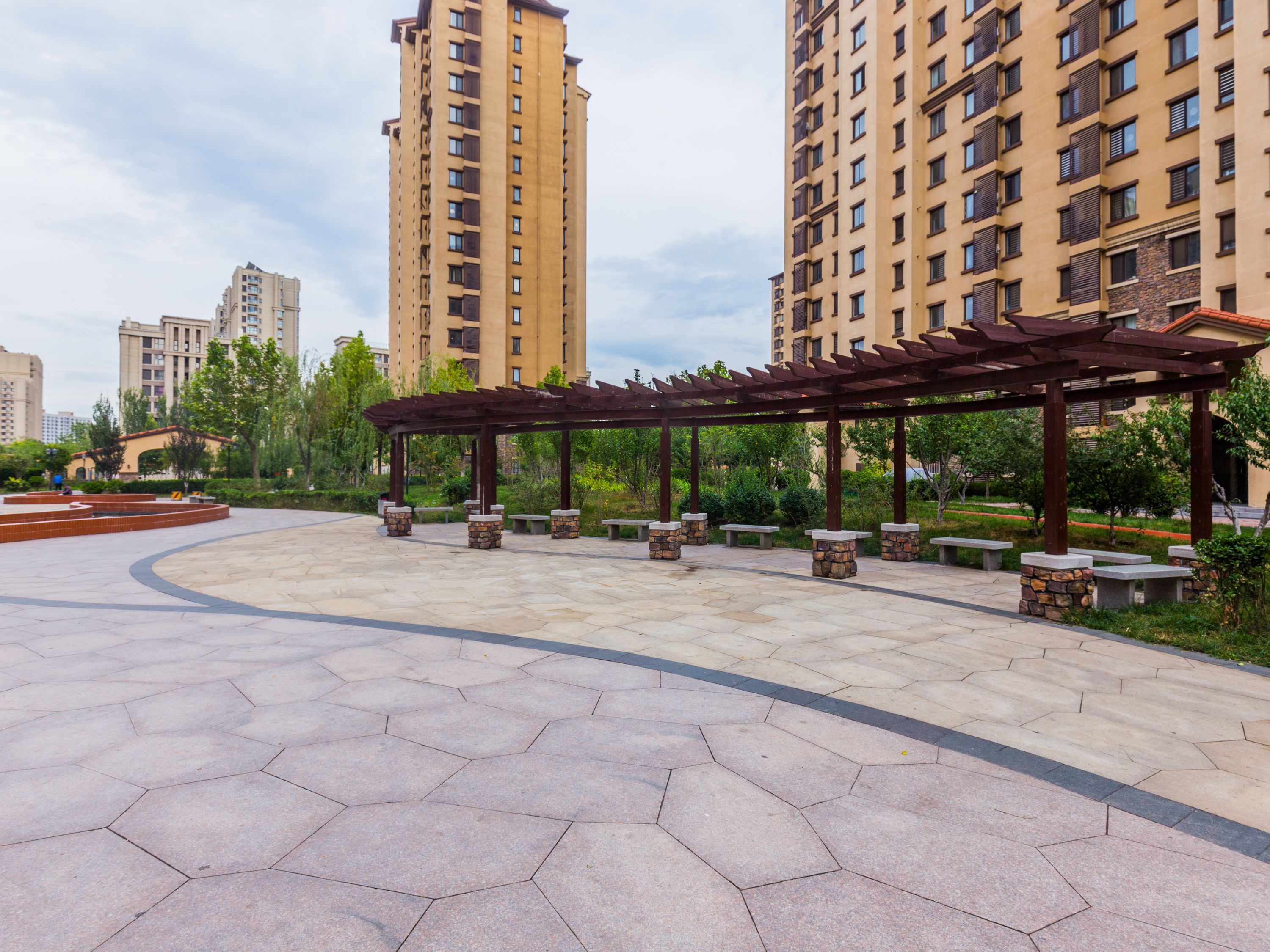 首开国风美仑 environment