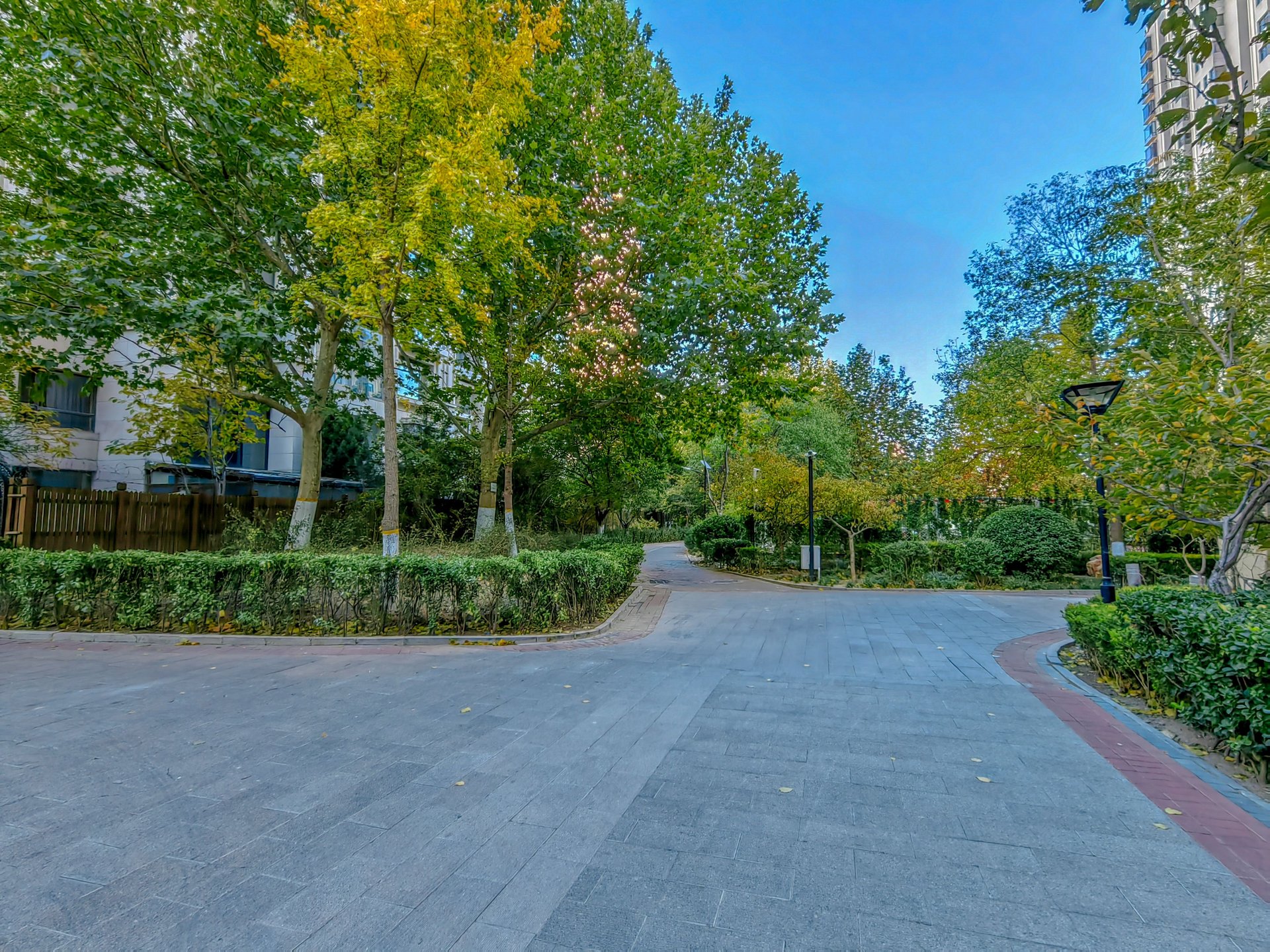 天鹅湾北区 environment