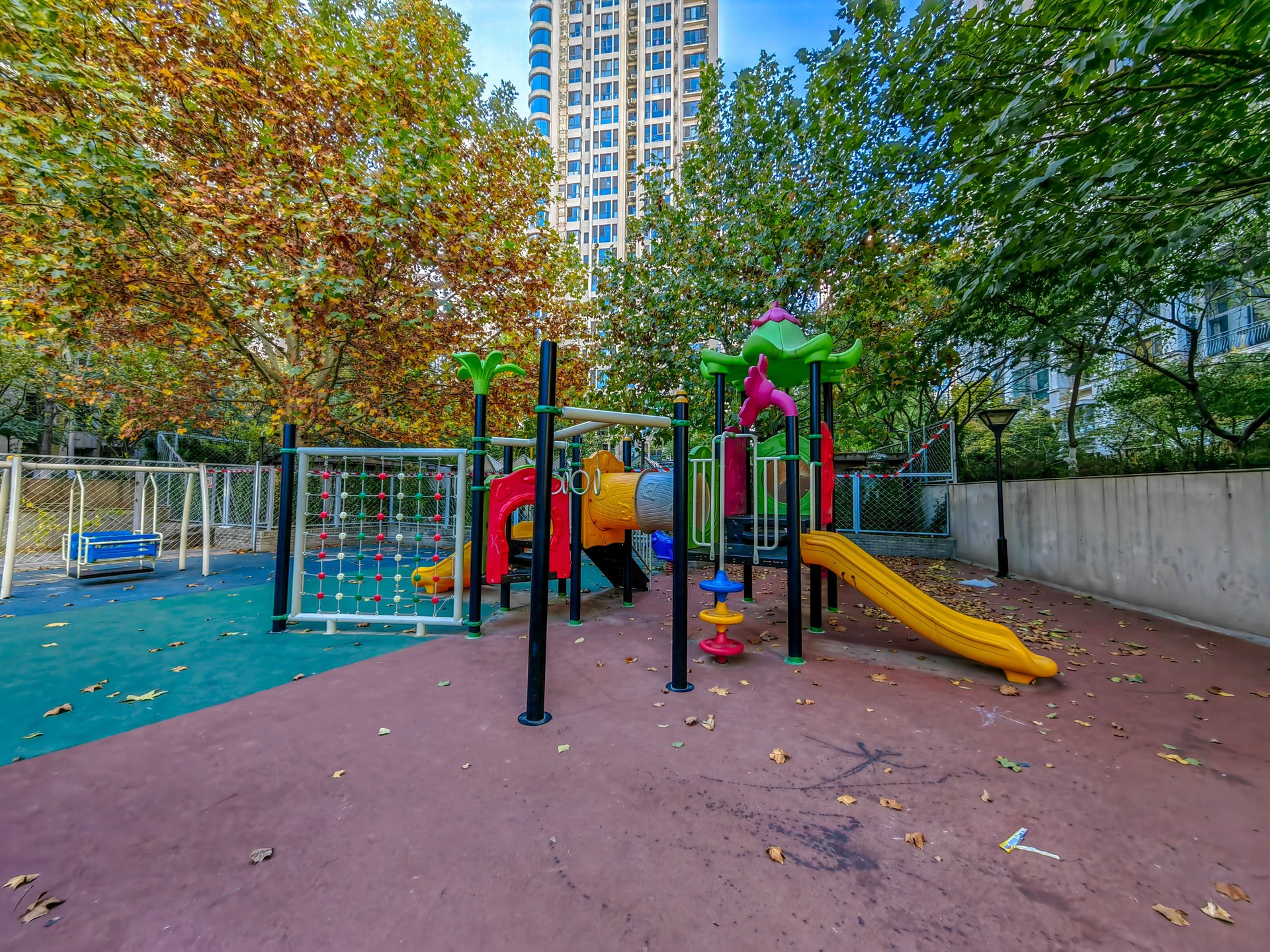 天鹅湾北区 environment