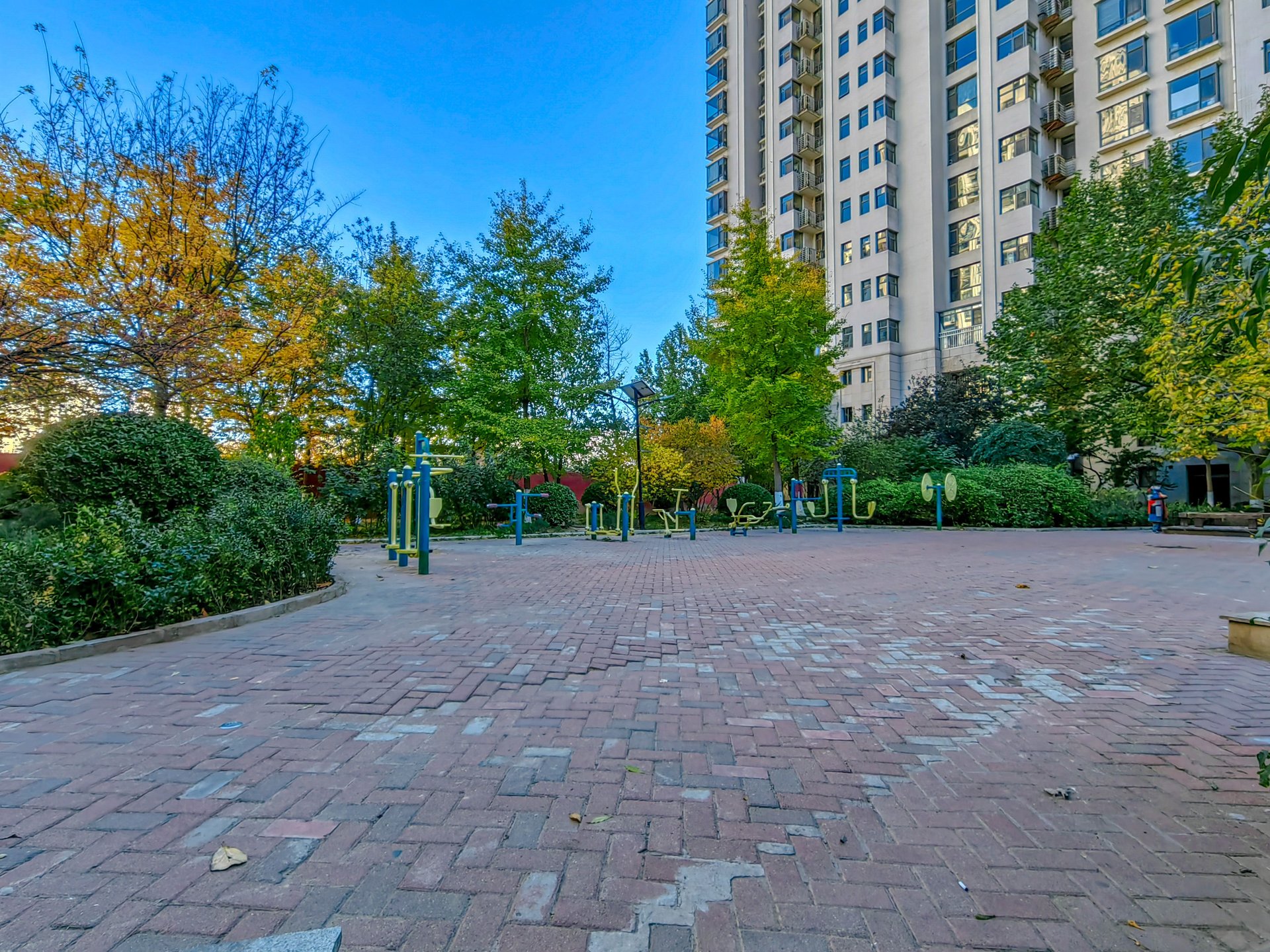 天鹅湾北区 environment