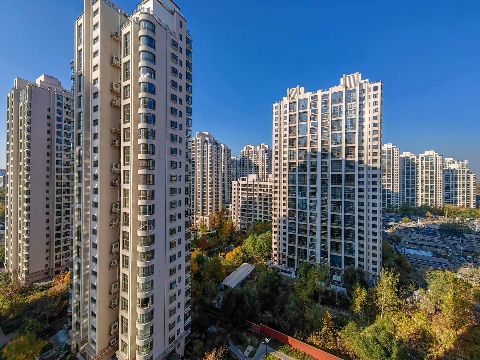 天鹅湾南区 environment