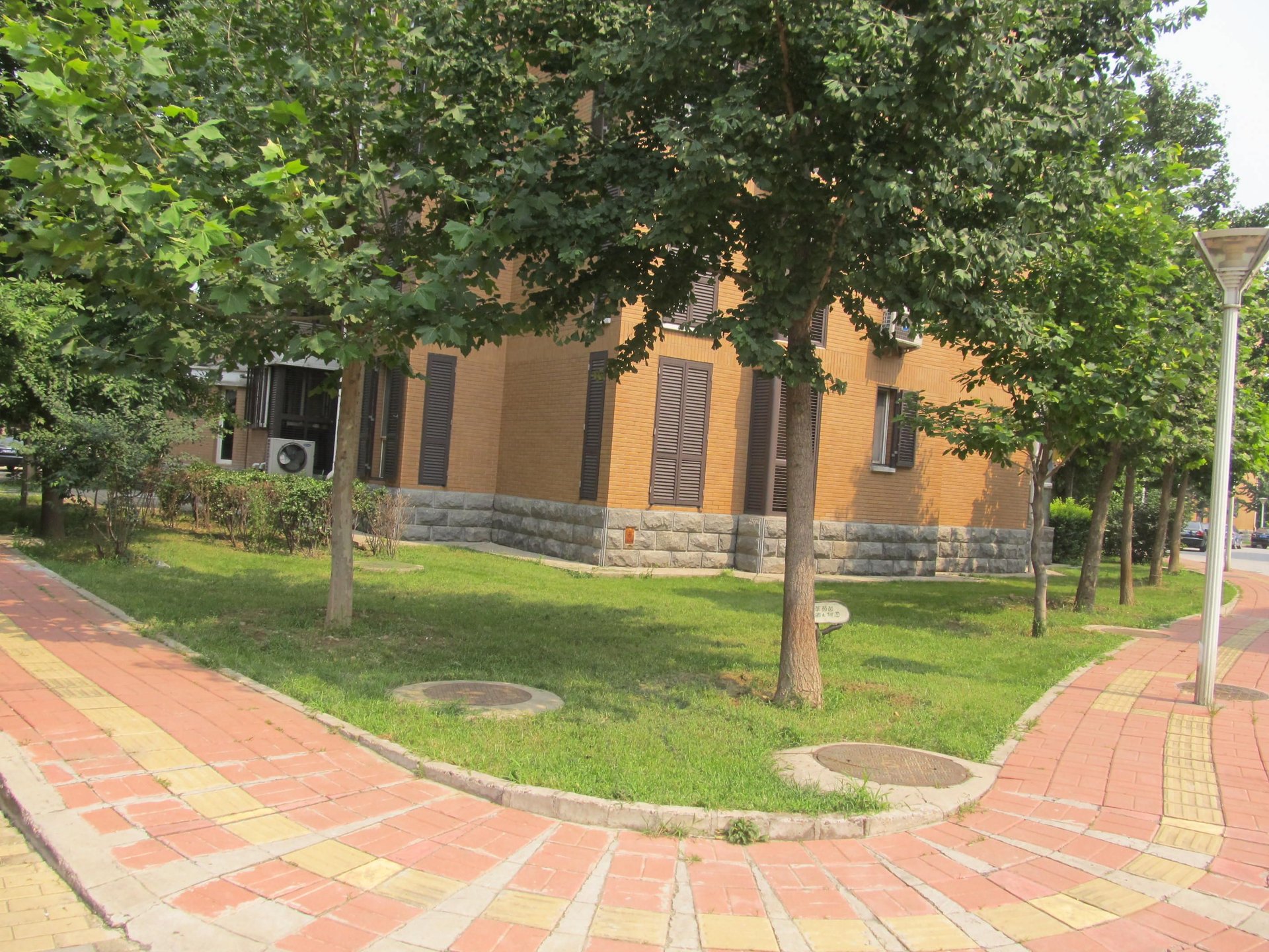 天秀花园古月园 environment