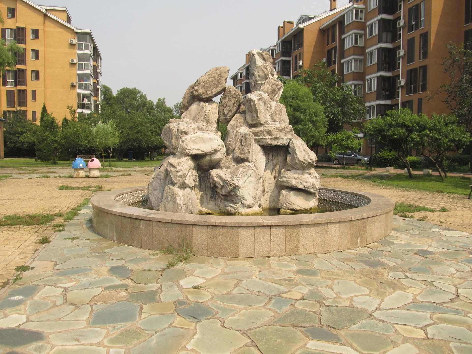 天秀花园古月园 environment