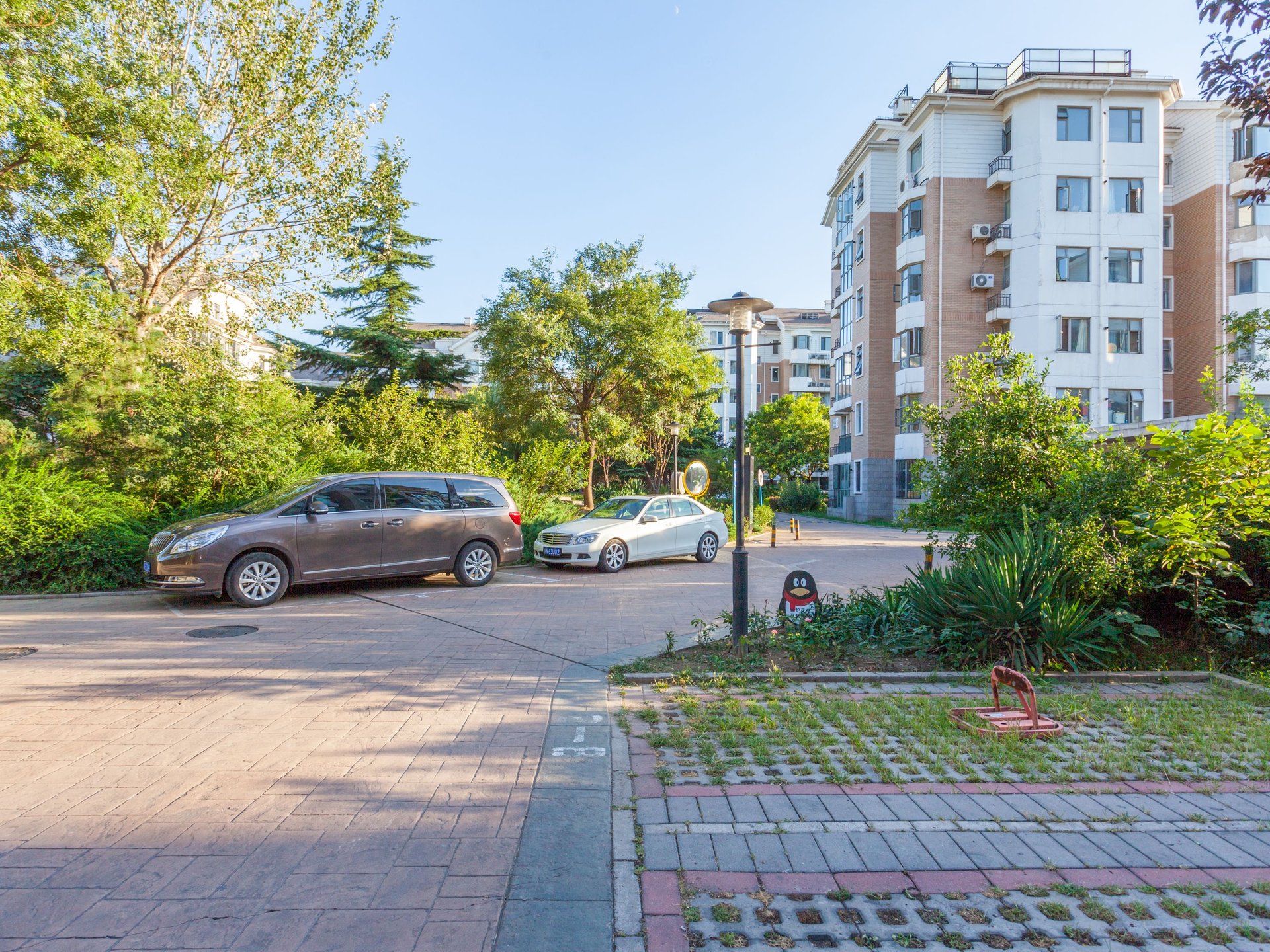 天秀花园荷塘月舍 environment