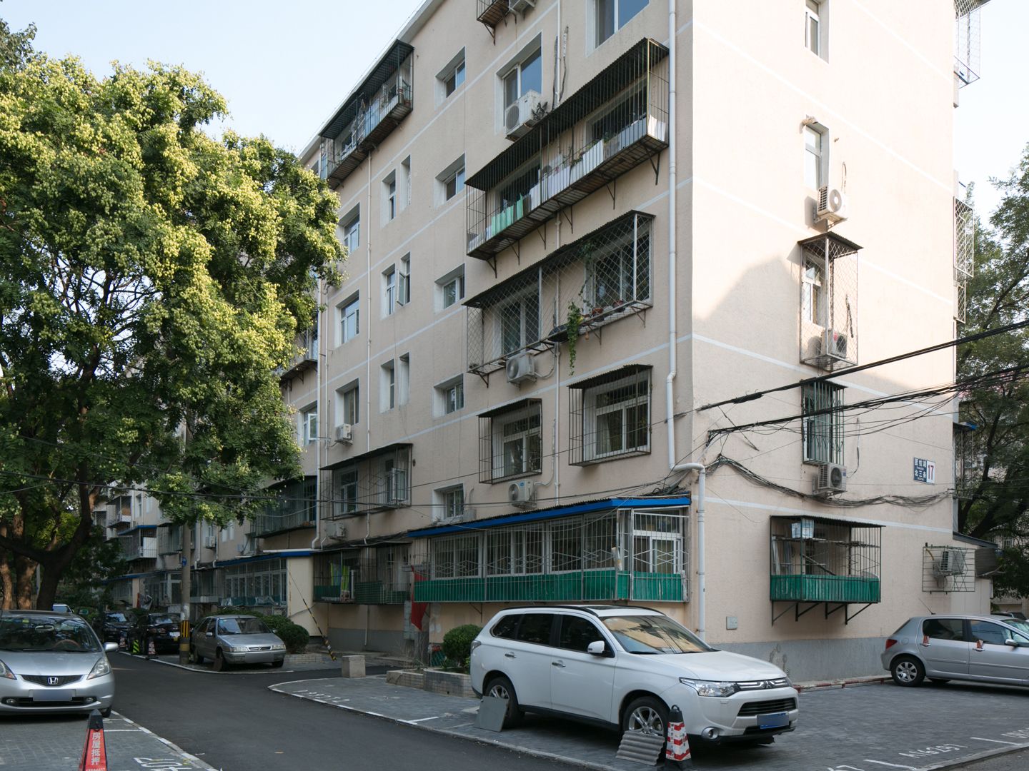 团结湖北三条 environment