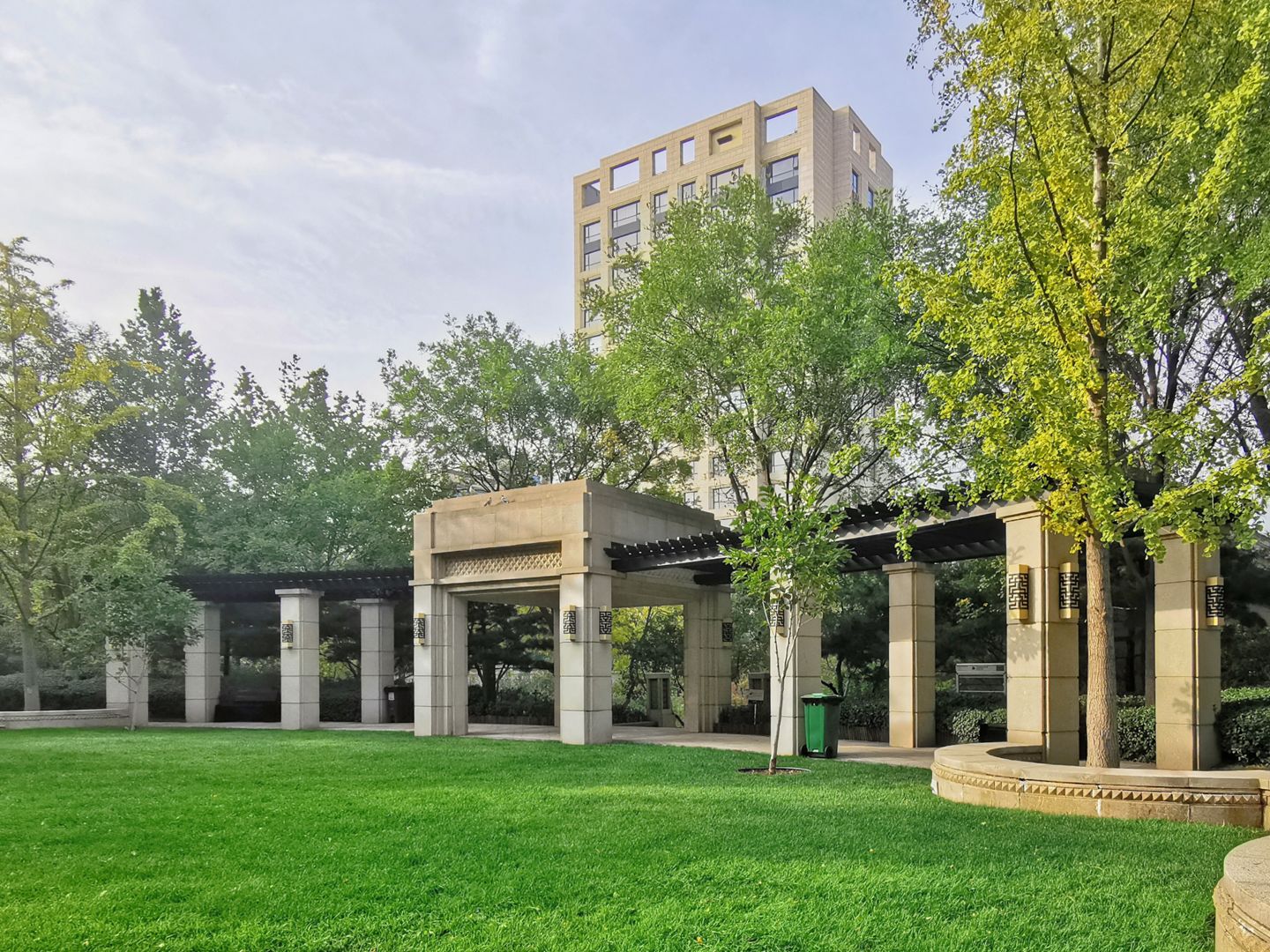 望京金茂府 environment