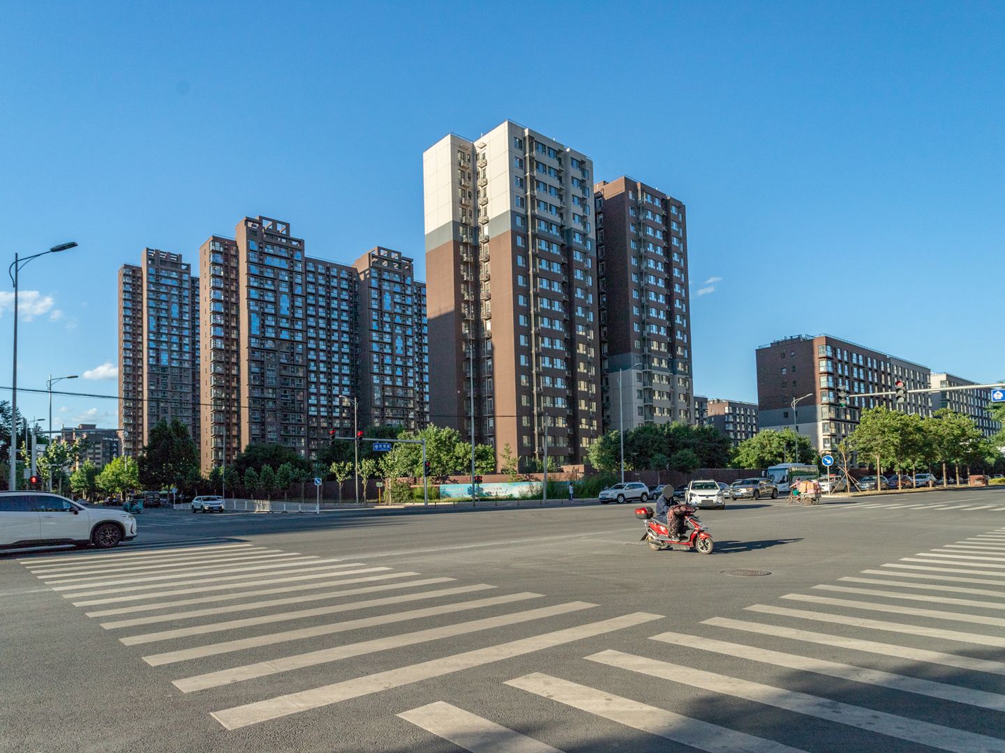 万科金域东郡 environment