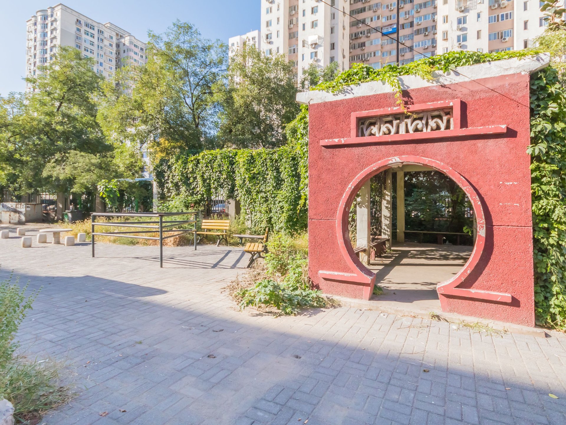 武圣西里 environment