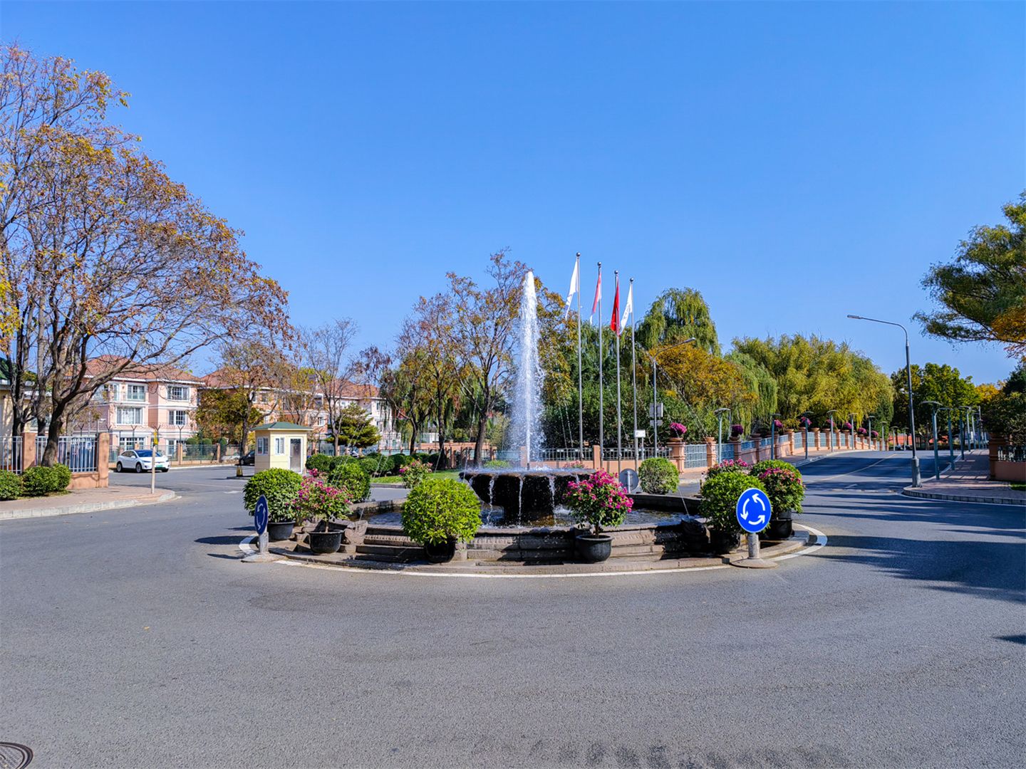 香江花园 environment