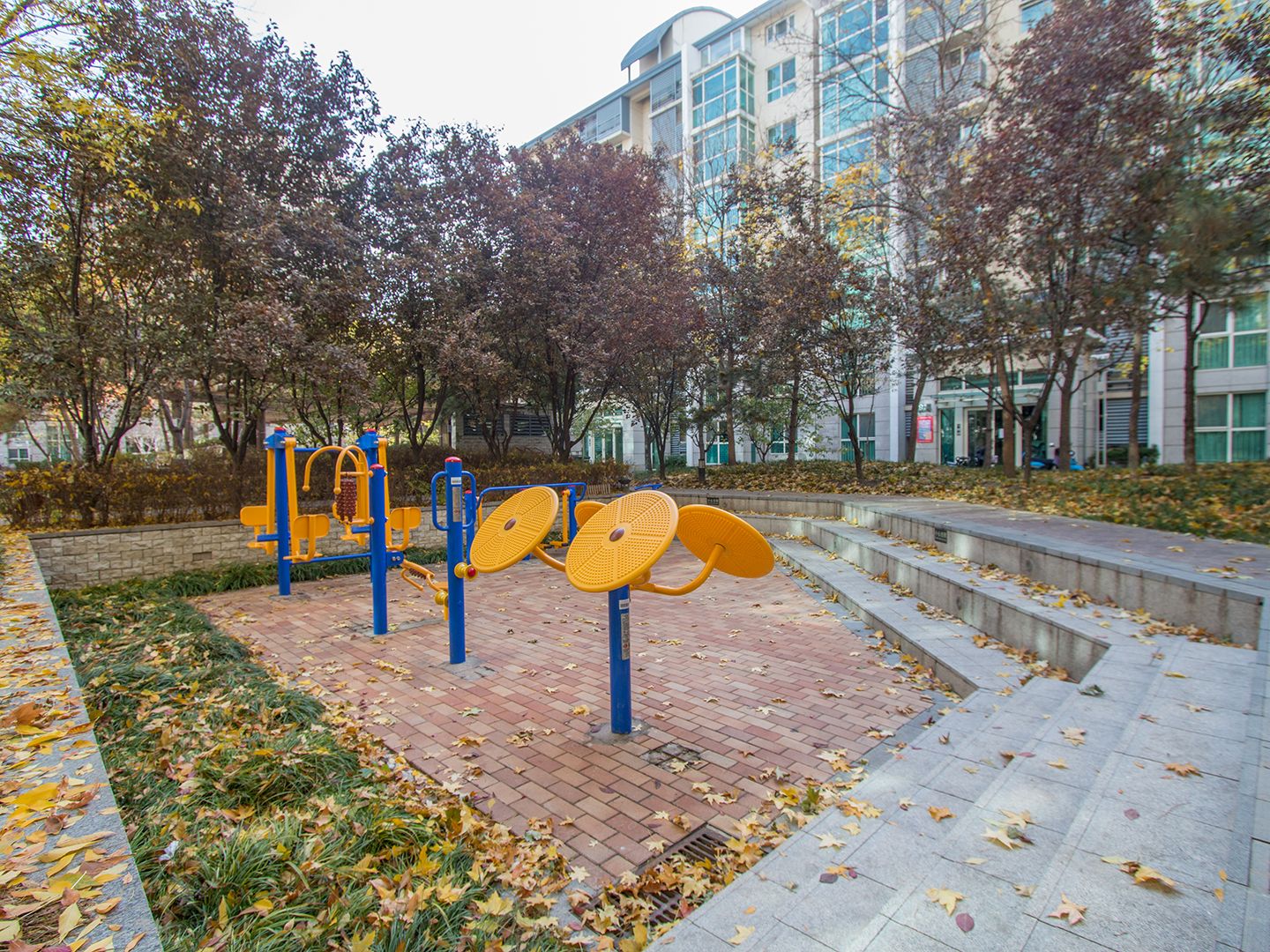 西城晶华 environment