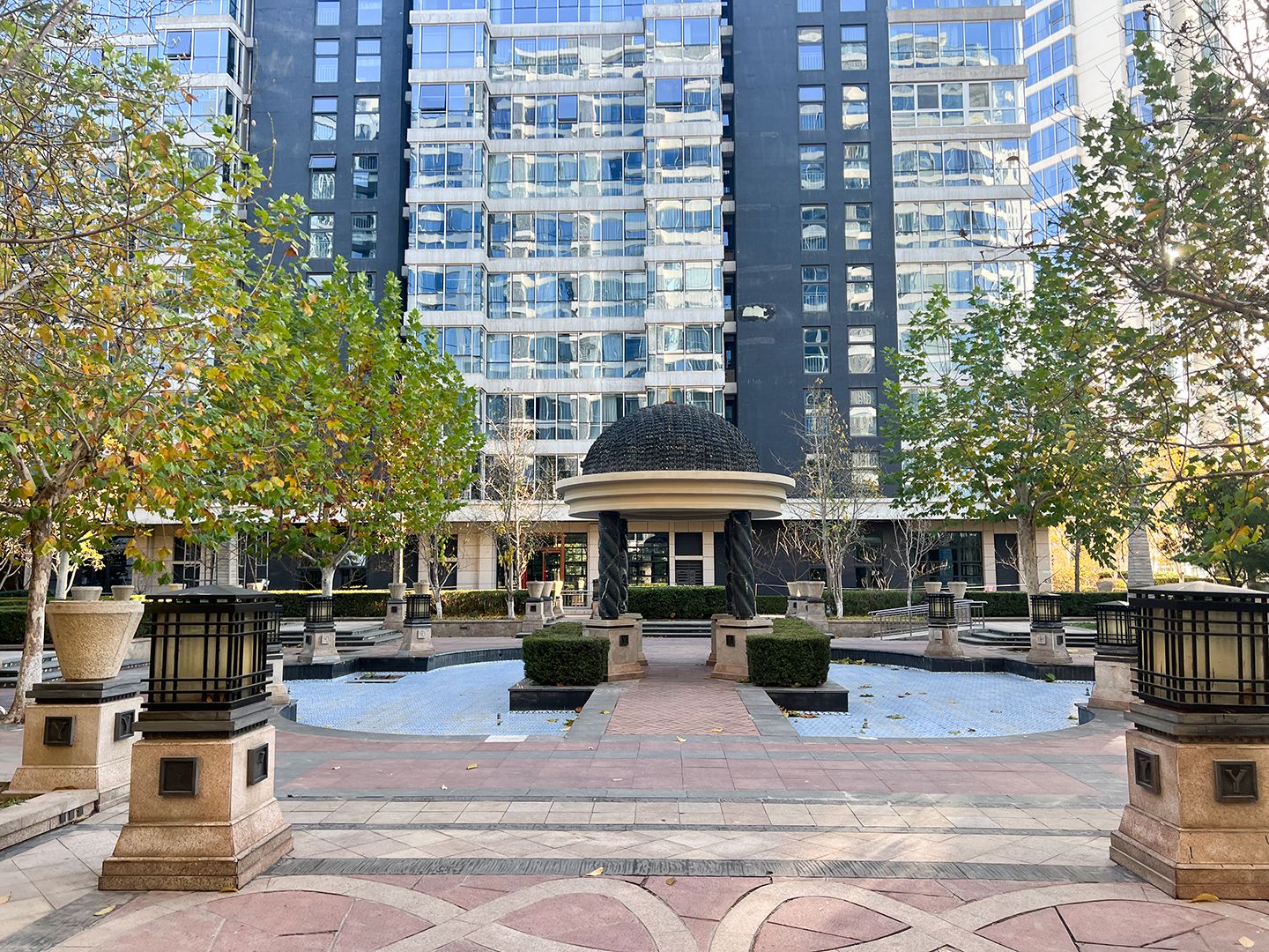 西钓鱼台嘉园 environment