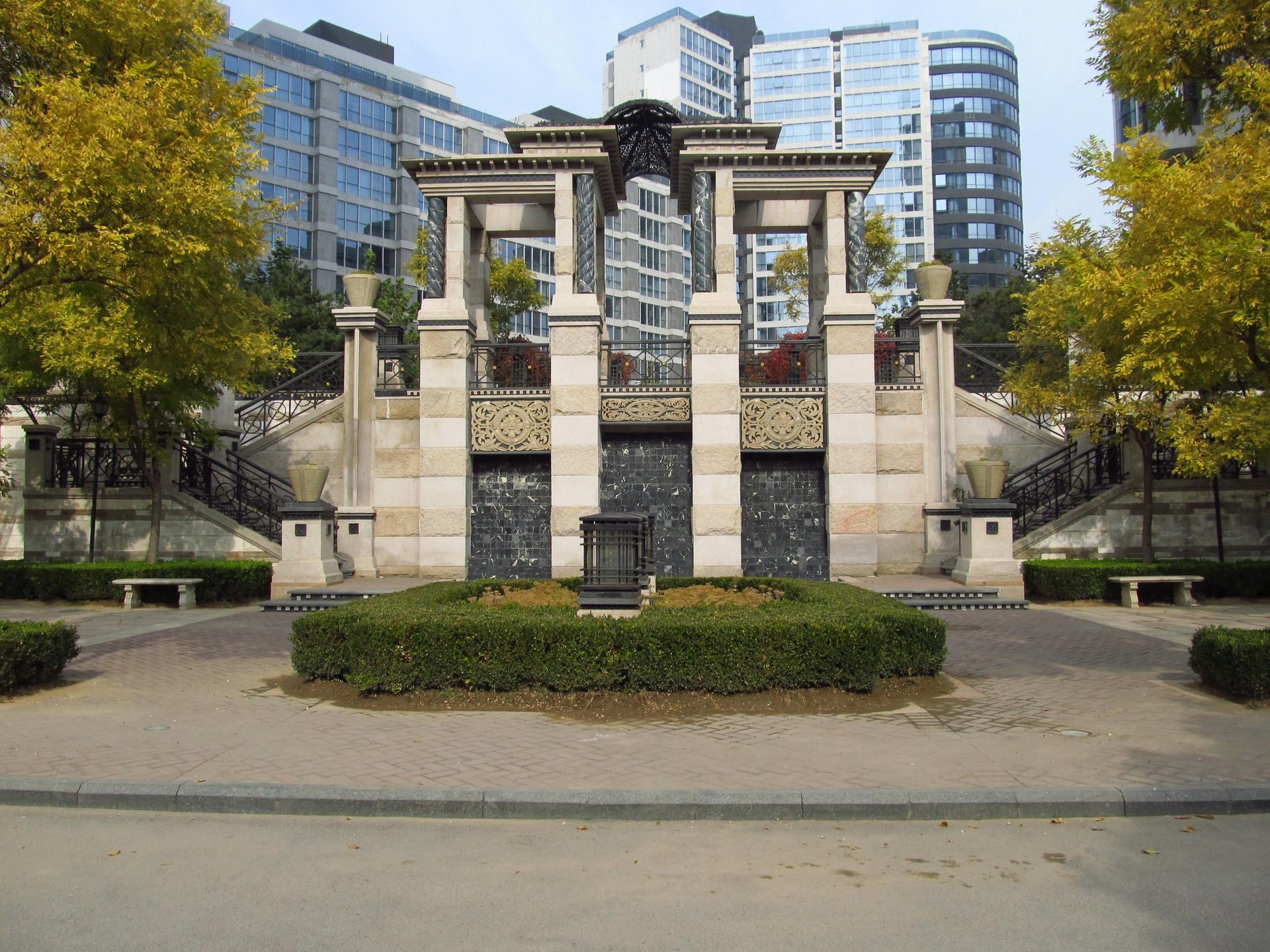 西钓鱼台嘉园 environment