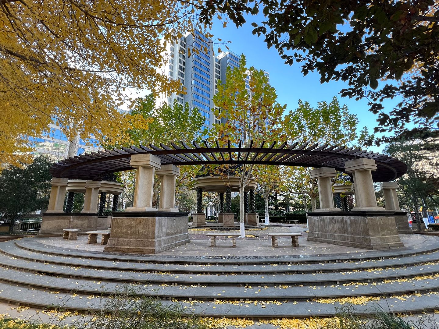 西钓鱼台嘉园 environment