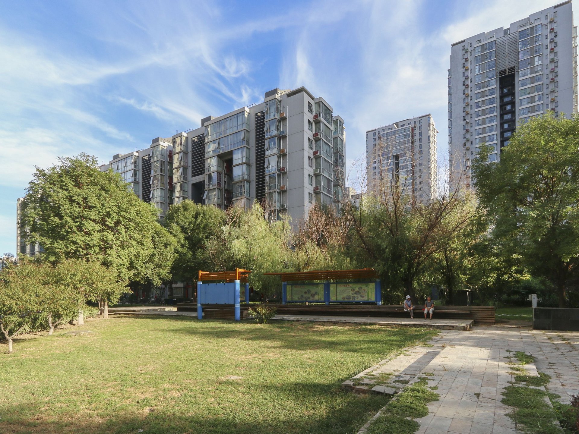 炫特嘉园三期 environment