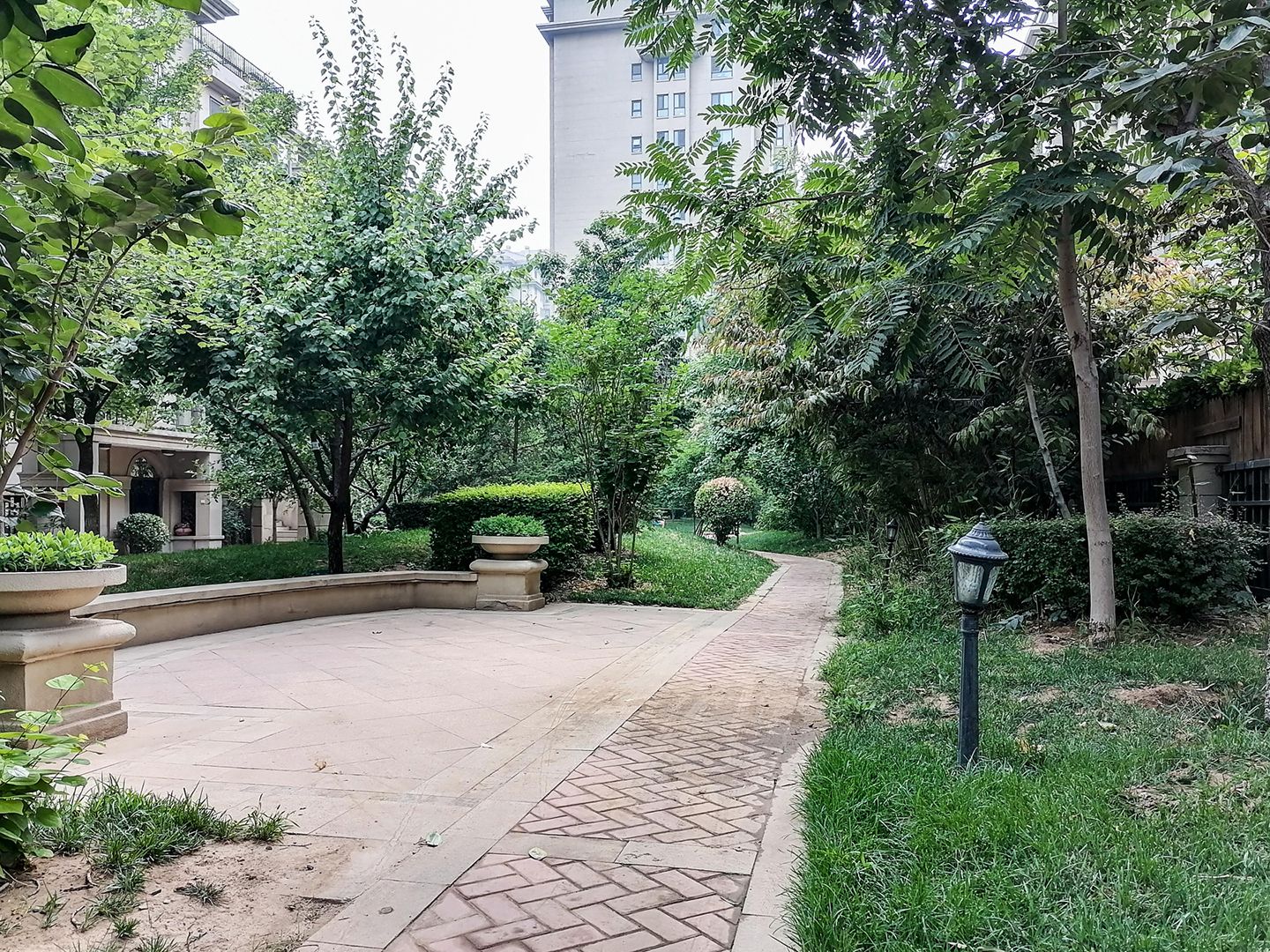 旭辉御府 environment