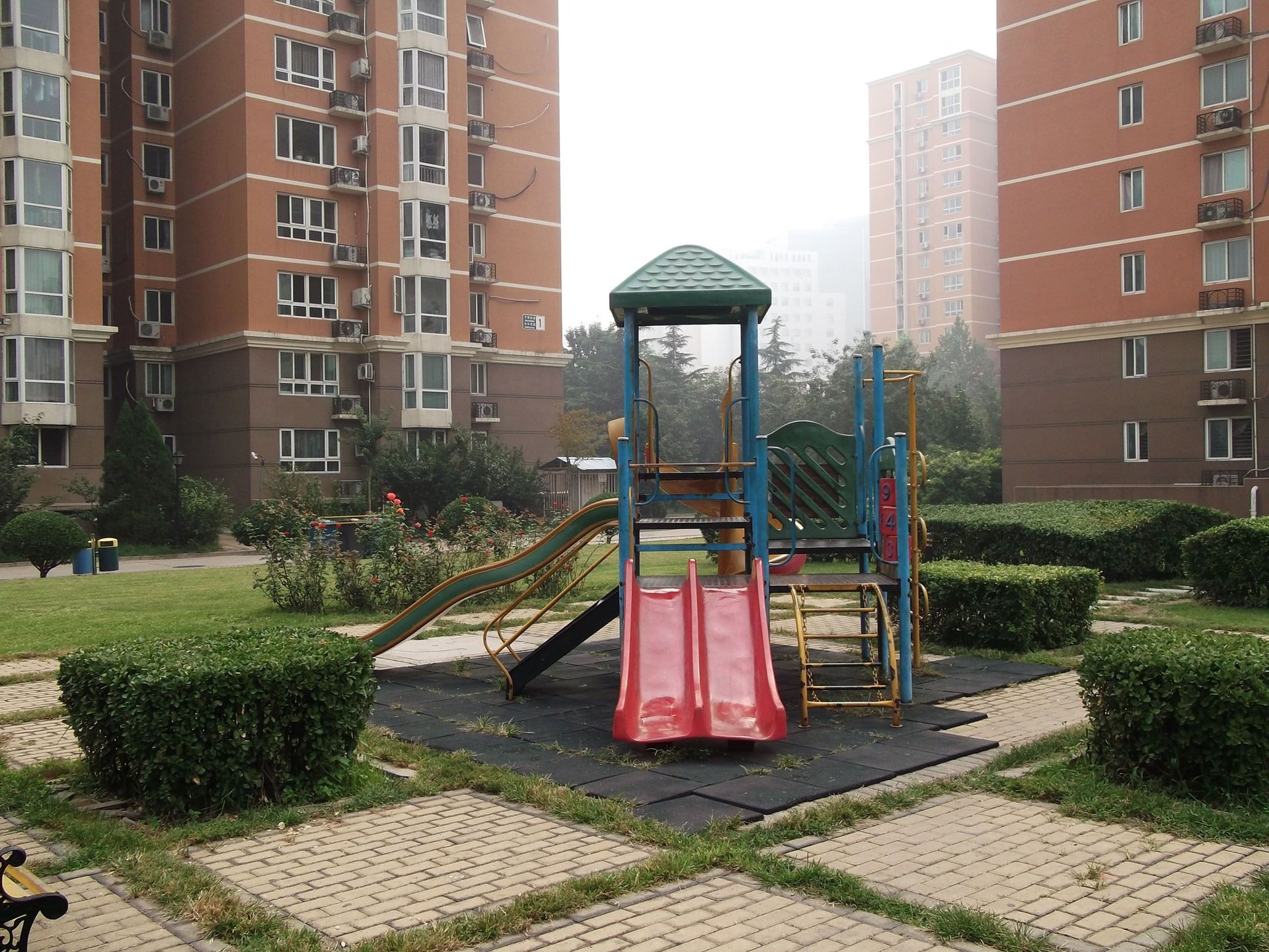 阳春光华家园 environment