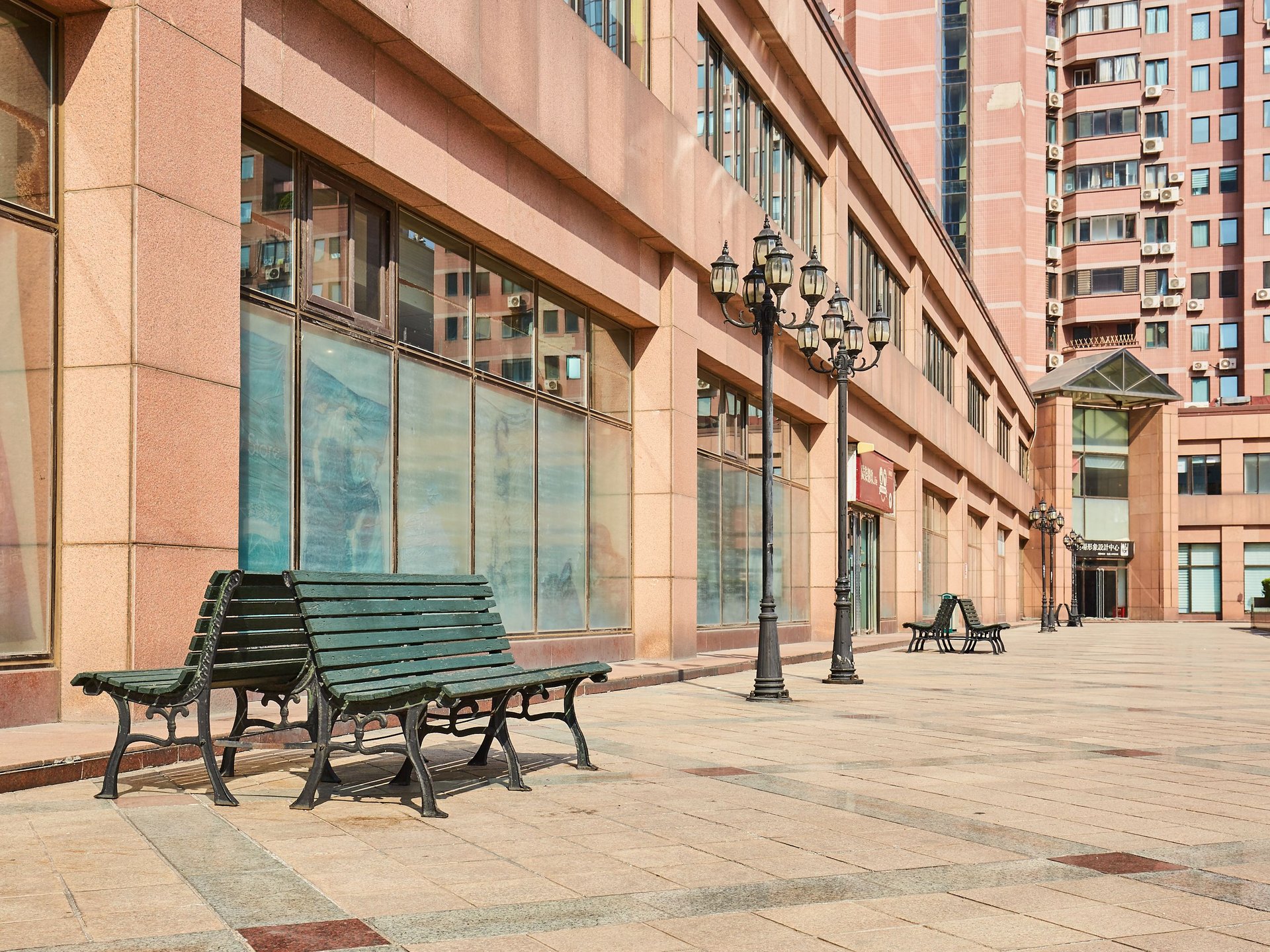 阳光广场 environment