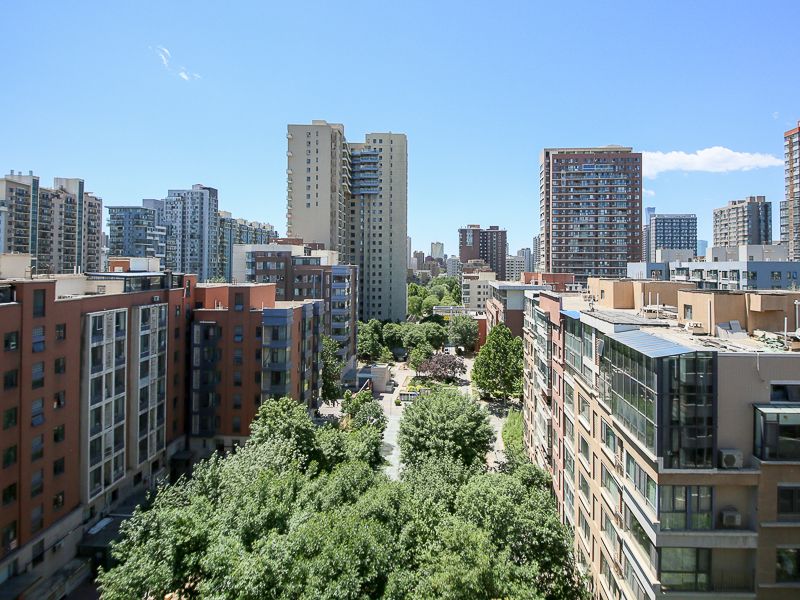 沿海赛洛城六期 environment