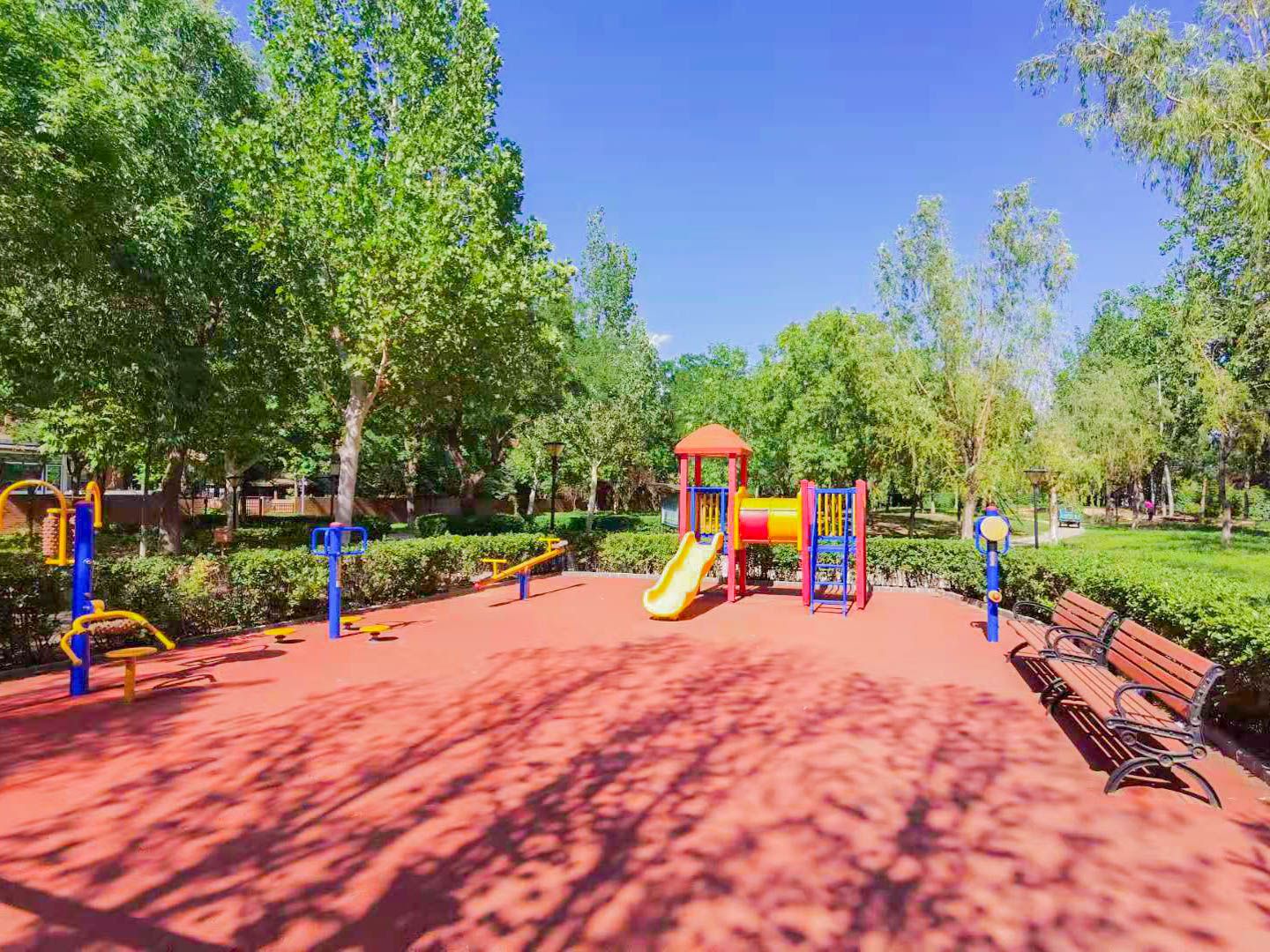 燕西台 environment