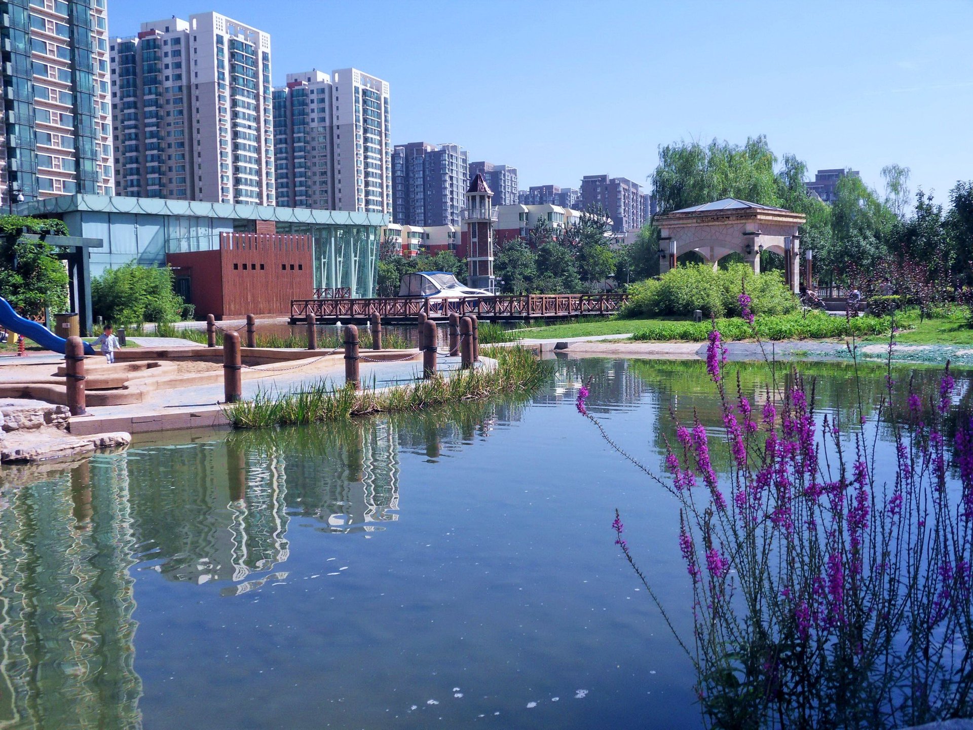 怡海花园恒丰园 environment