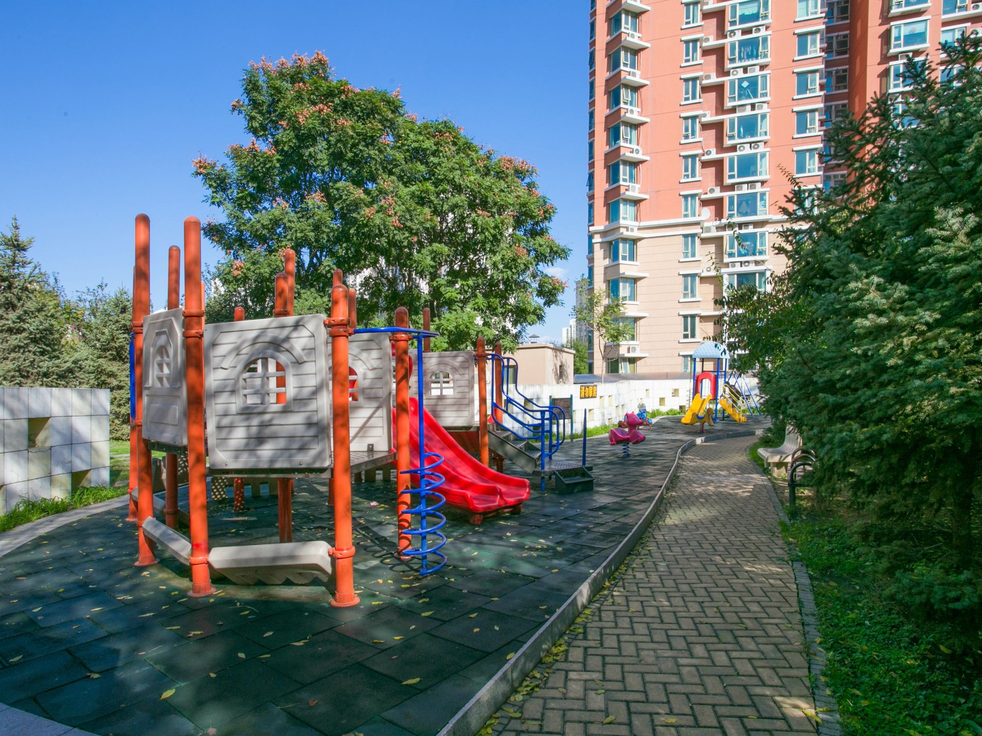 怡锦园 environment