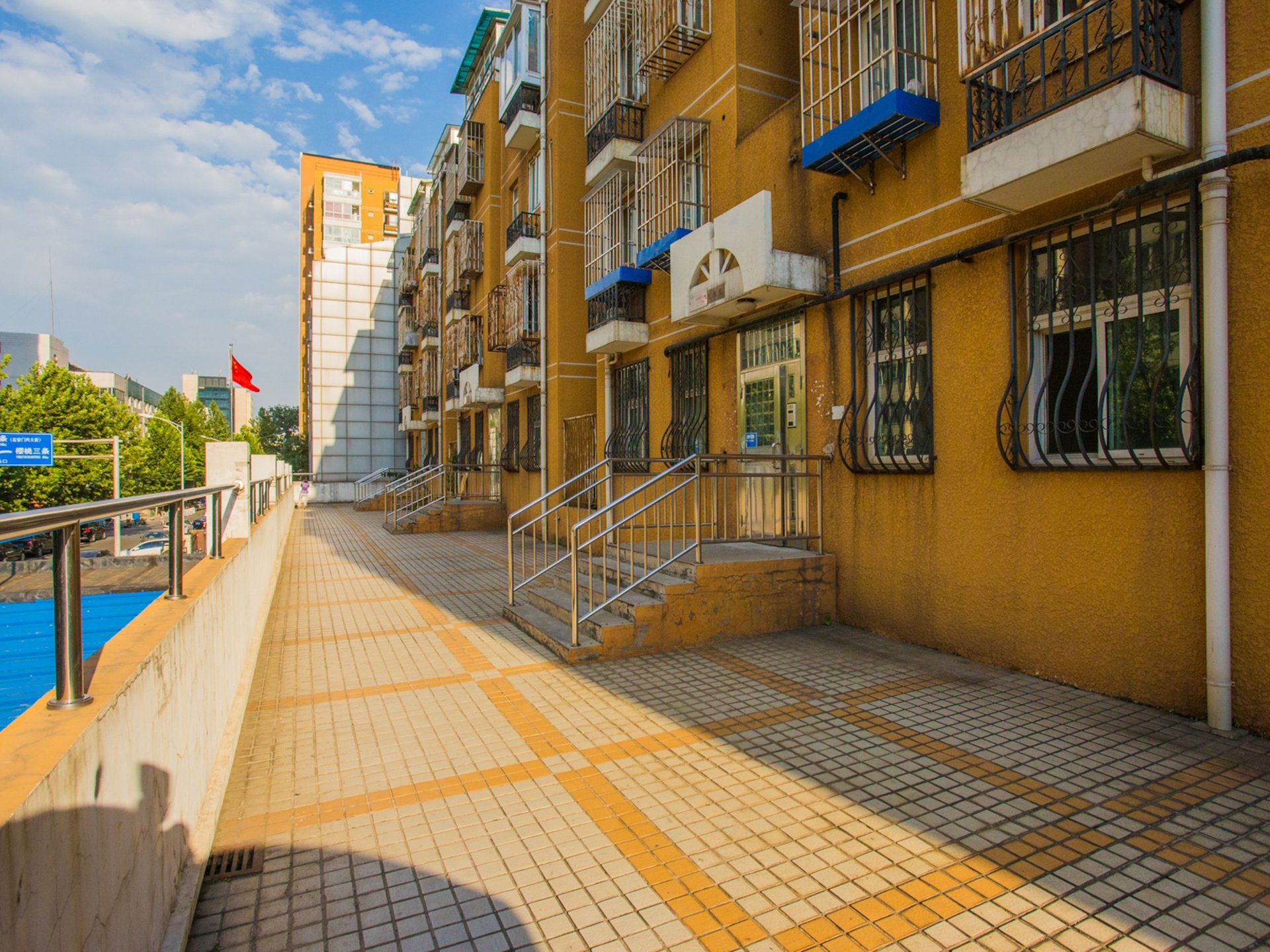 樱桃二条8号院 environment