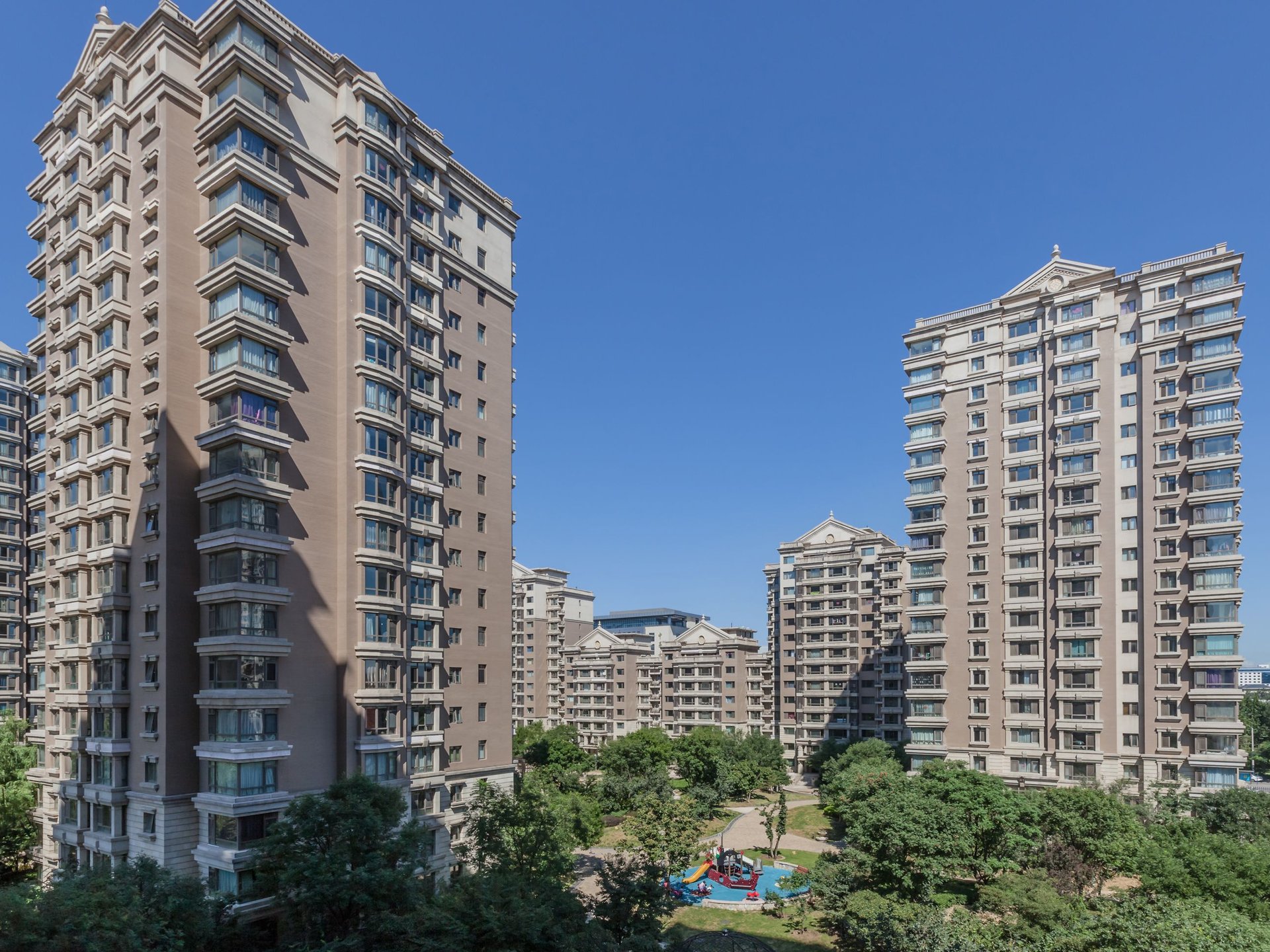 远洋万和城A区 environment