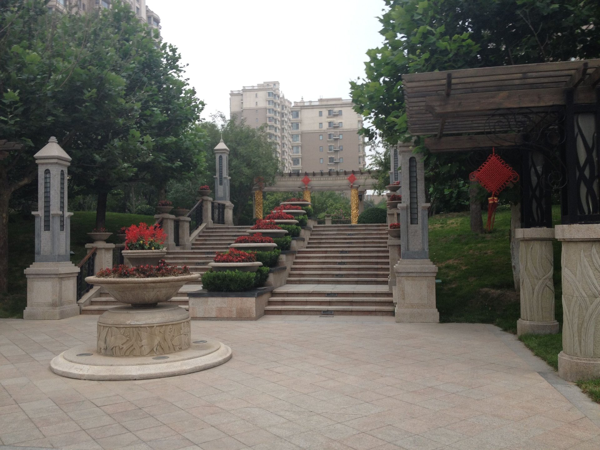 远洋万和城B区 environment